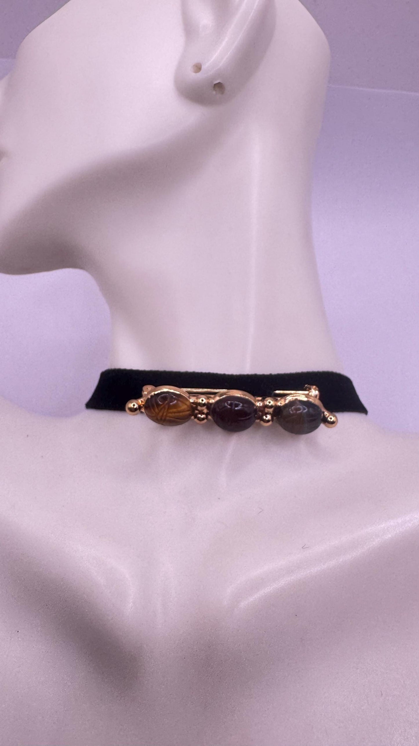 Vintage Scarab Carved Yellow Gold Filled Brooch Pin