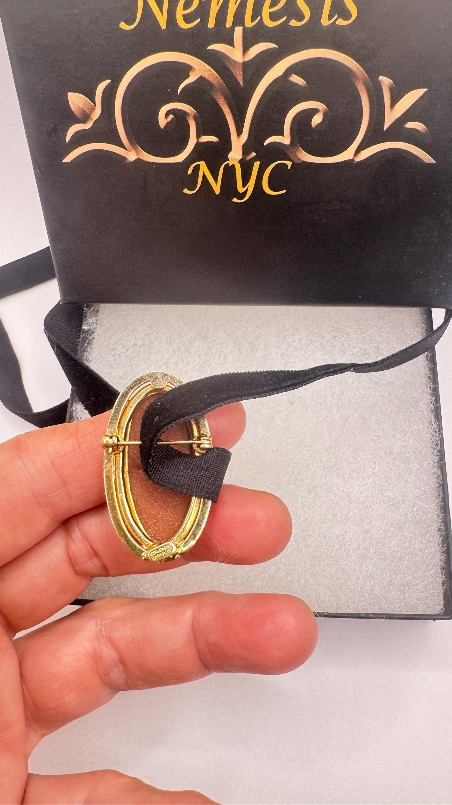 Vintage Goldstone Yellow Gold Filled Brooch Pin