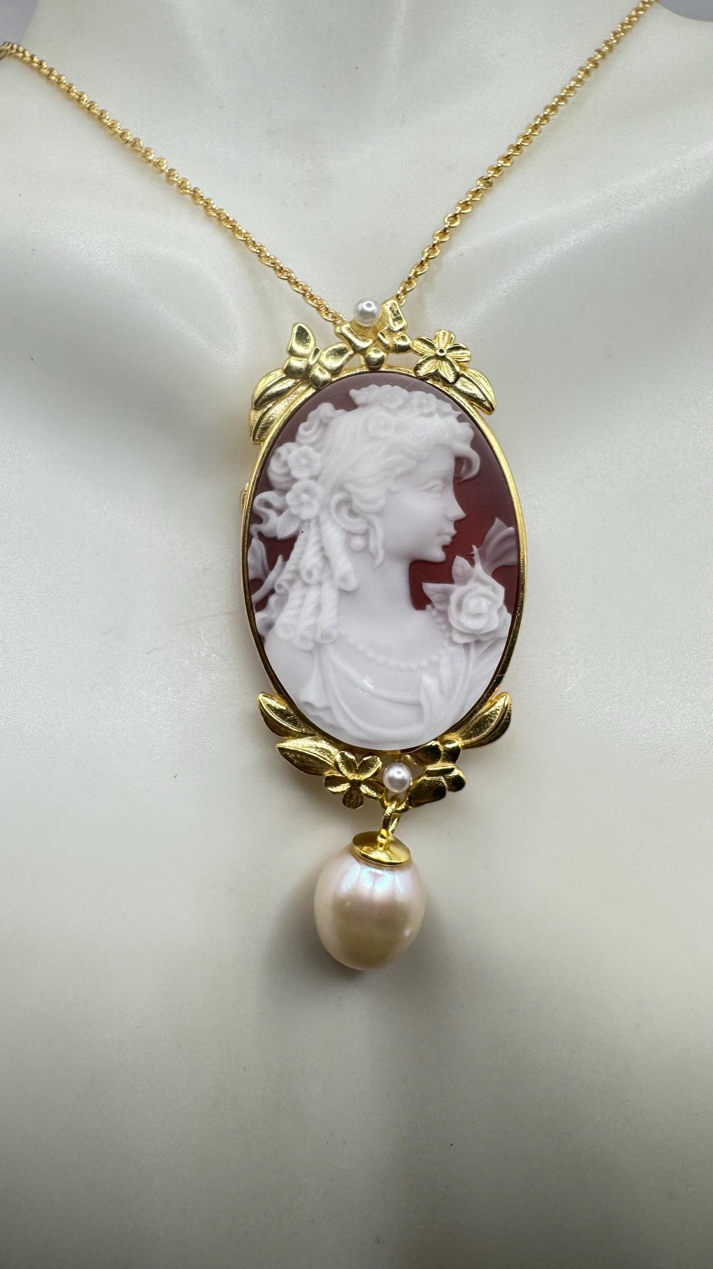 Vintage Shell three graces Cameo Yellow Gold Filled Necklace Choker pin brooch