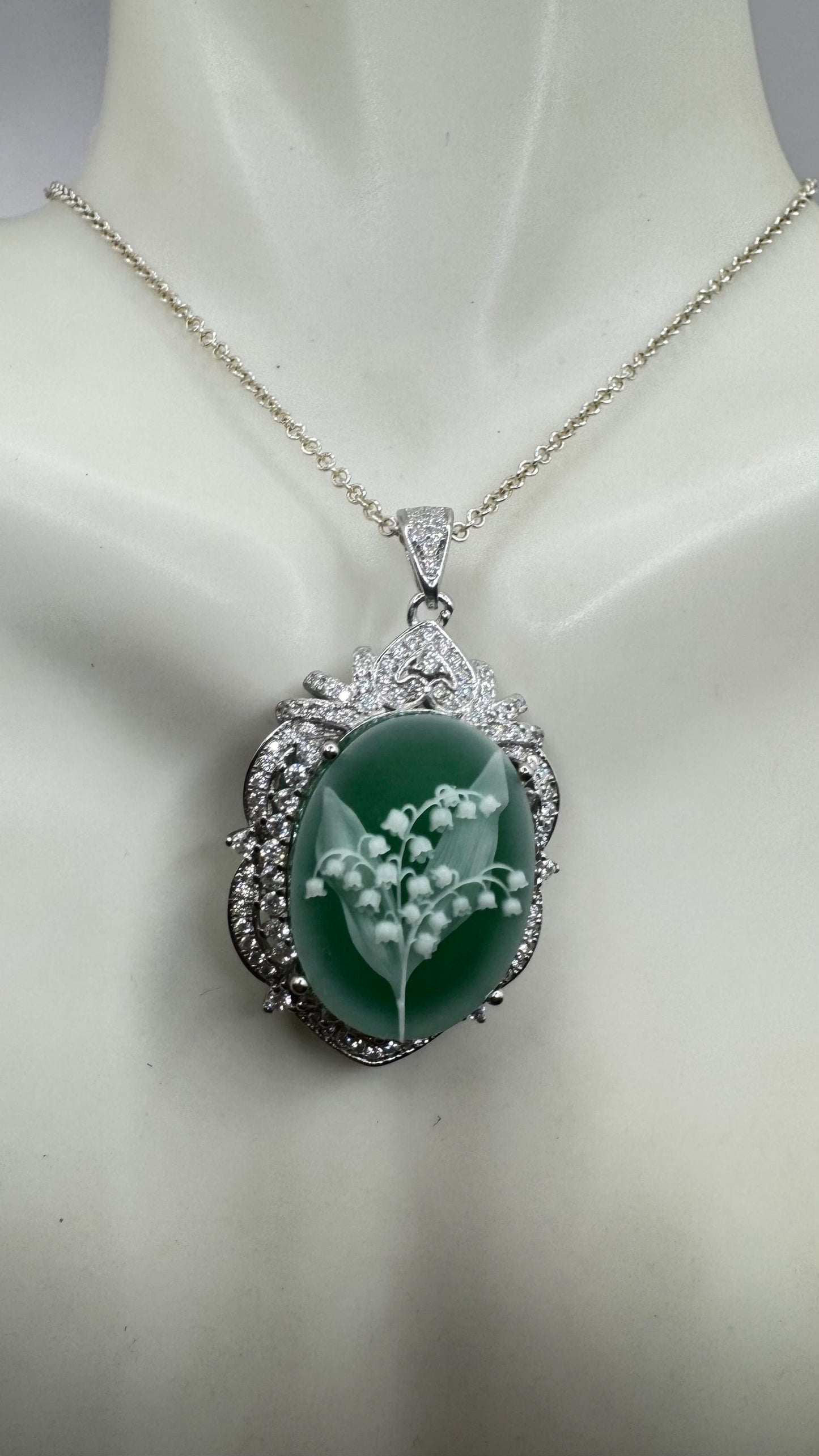 Vintage Carved Cameo Lily of the Valley 925 Sterling Silver Necklace Choker