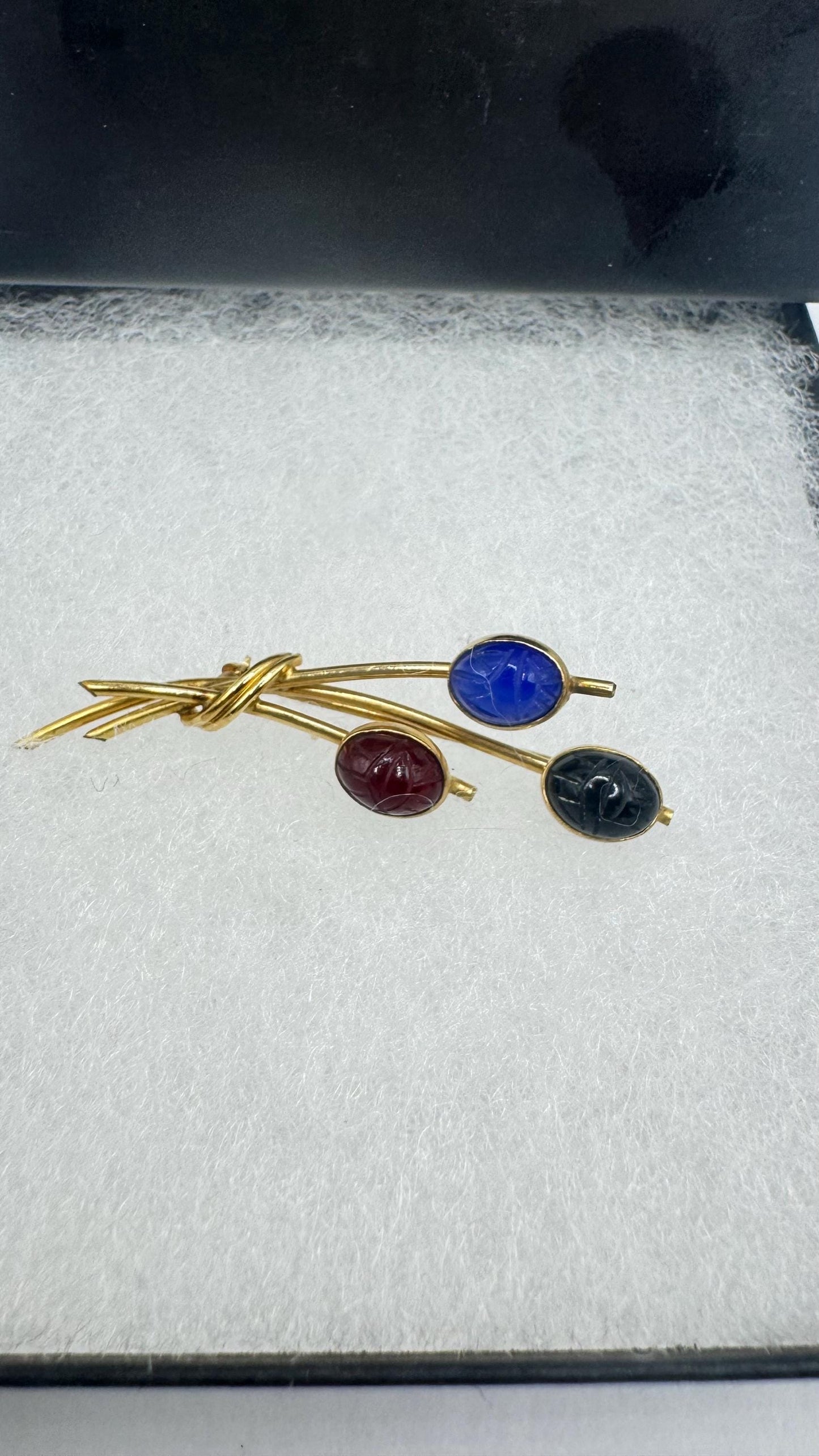 Vintage Scarab Carved Yellow Gold Filled Brooch Pin