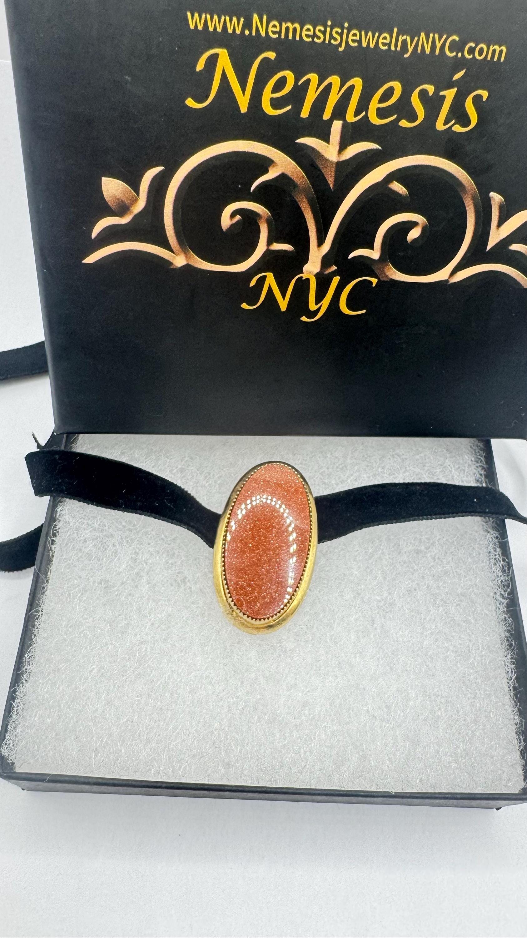 Vintage Goldstone Yellow Gold Filled Brooch Pin