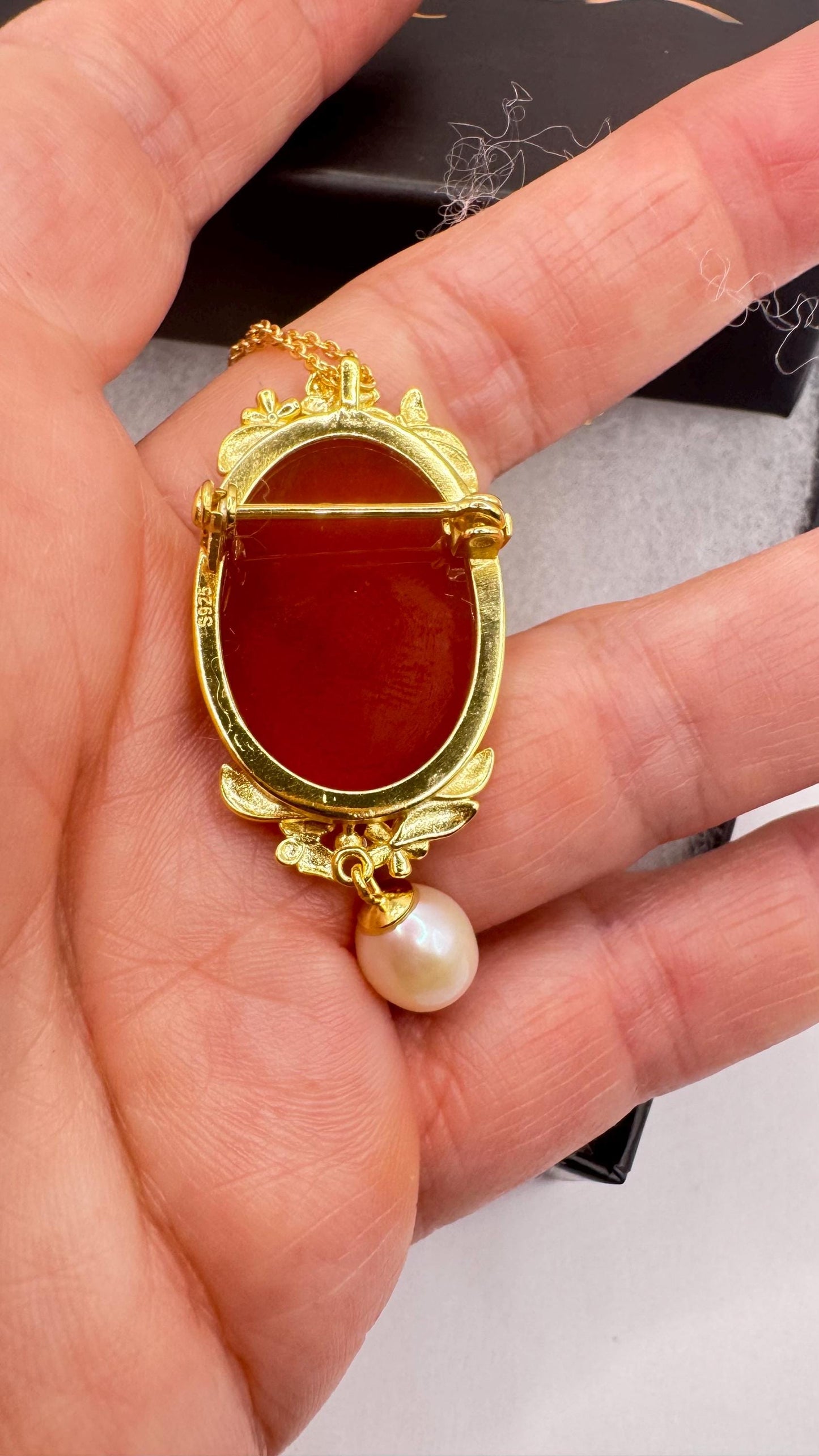 Vintage Shell three graces Cameo Yellow Gold Filled Necklace Choker pin brooch