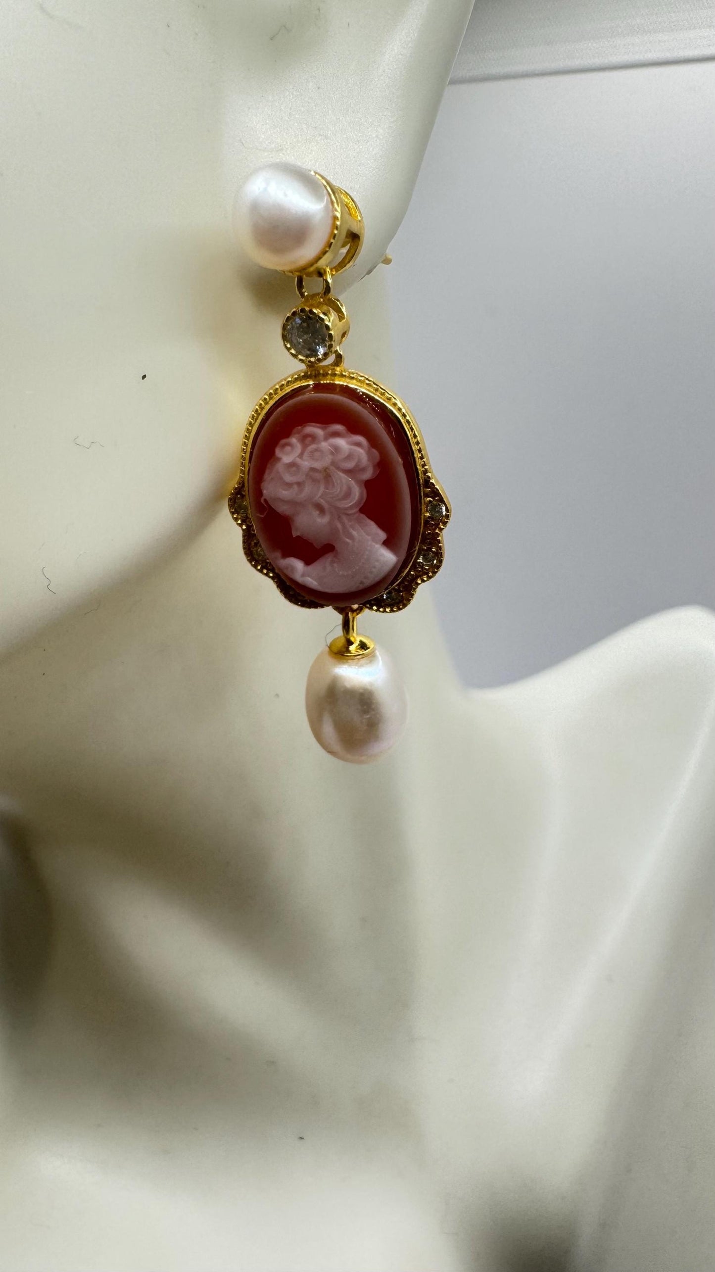 Vintage Cameo Yellow Gold 925 Sterling Silver dangle Earrings