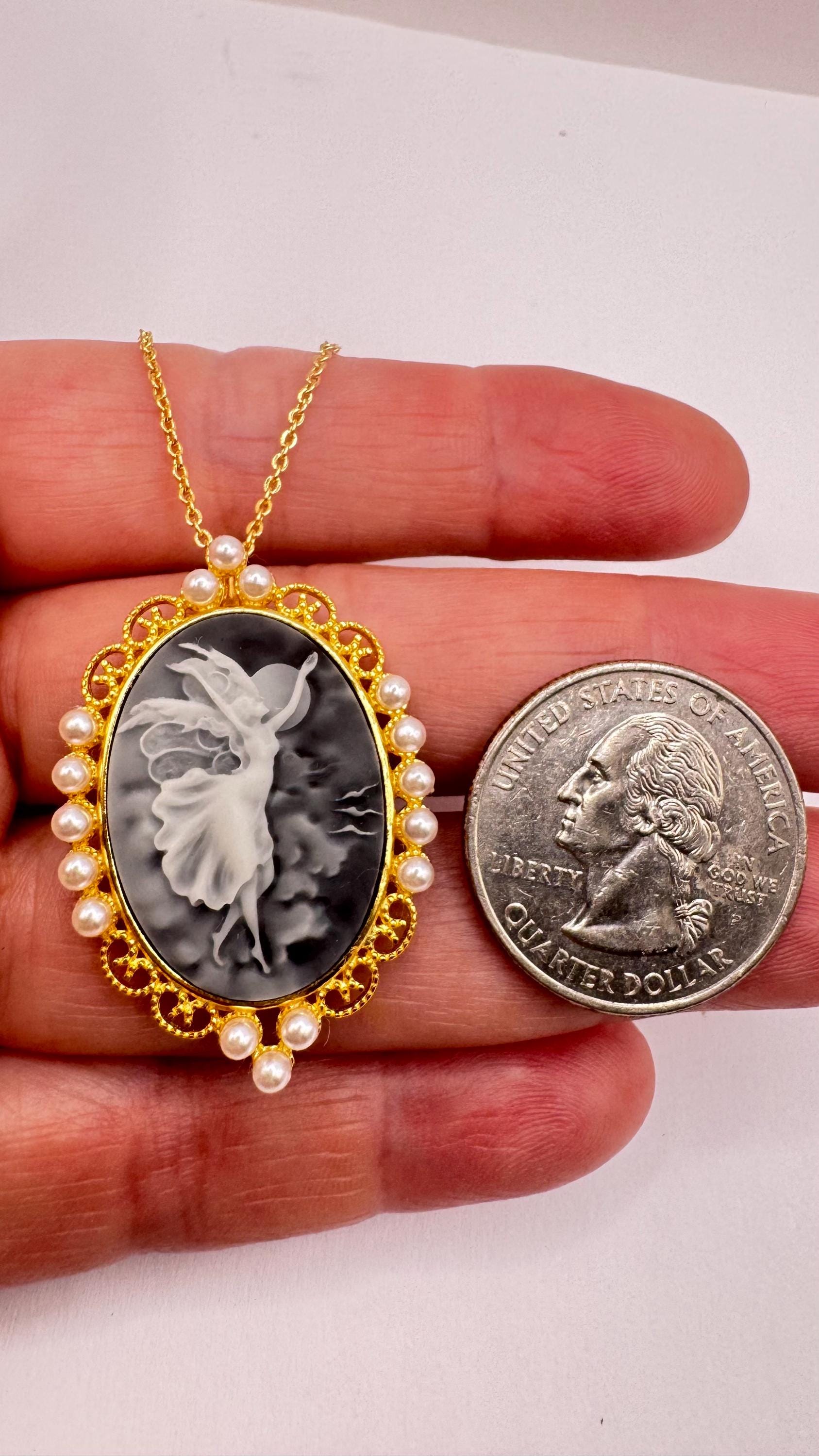 Vintage Carved Cameo Yellow Gold 925 Sterling Silver Necklace Choker pin brooch