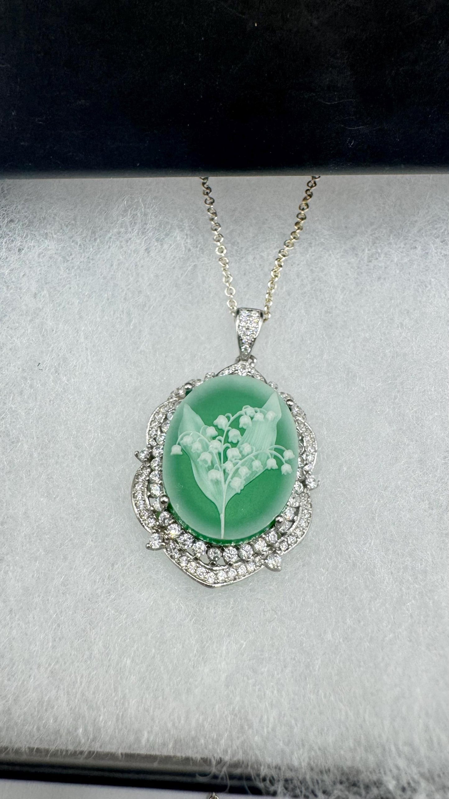 Vintage Carved Cameo Lily of the Valley 925 Sterling Silver Necklace Choker