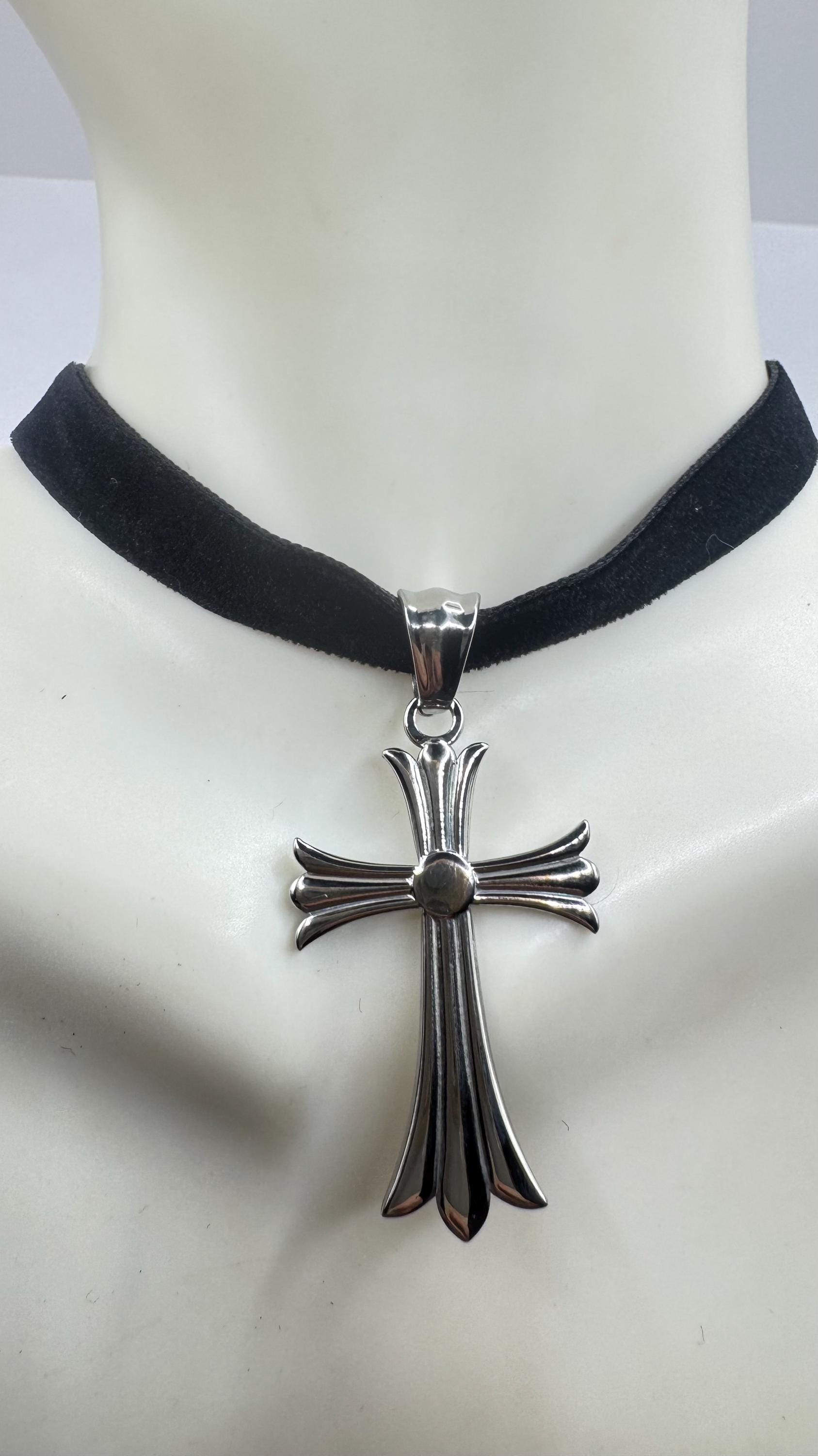 Vintage Celtic Silver Stainless Steel Cross Pendant Necklace Velvet Choker