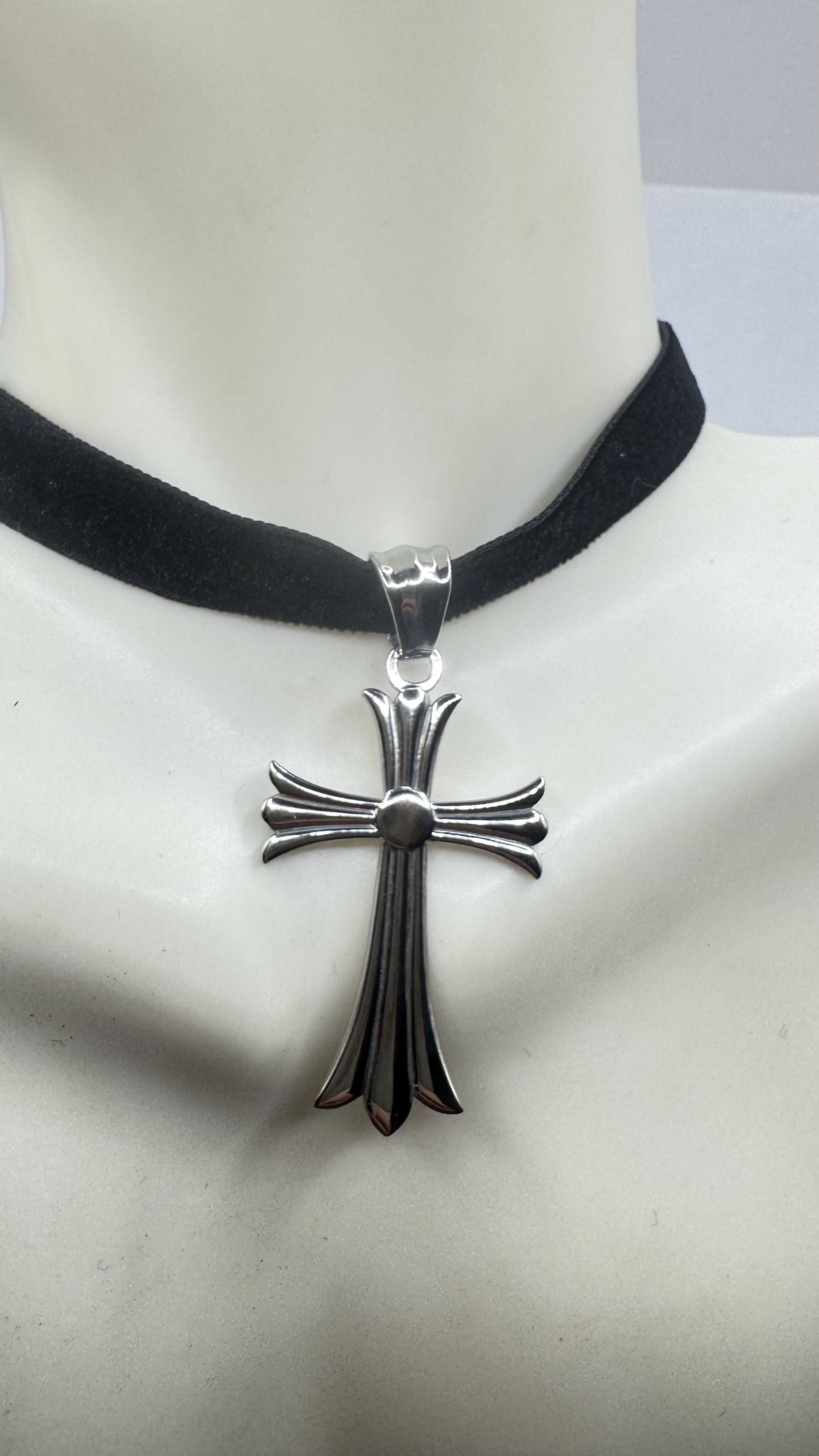 Vintage Celtic Silver Stainless Steel Cross Pendant Necklace Velvet Choker