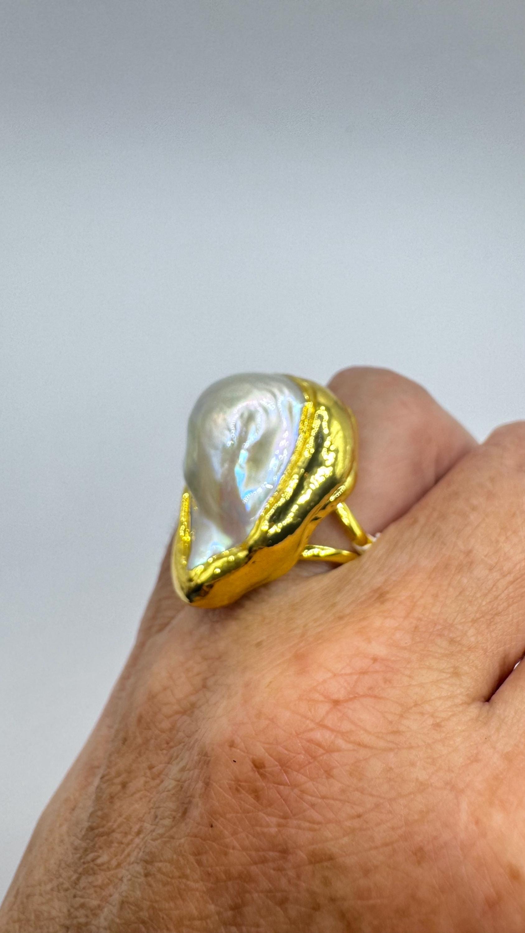 Vintage Biwa Pearl Ring Golden 925 Sterling Silver Cocktail Statement Adjustable