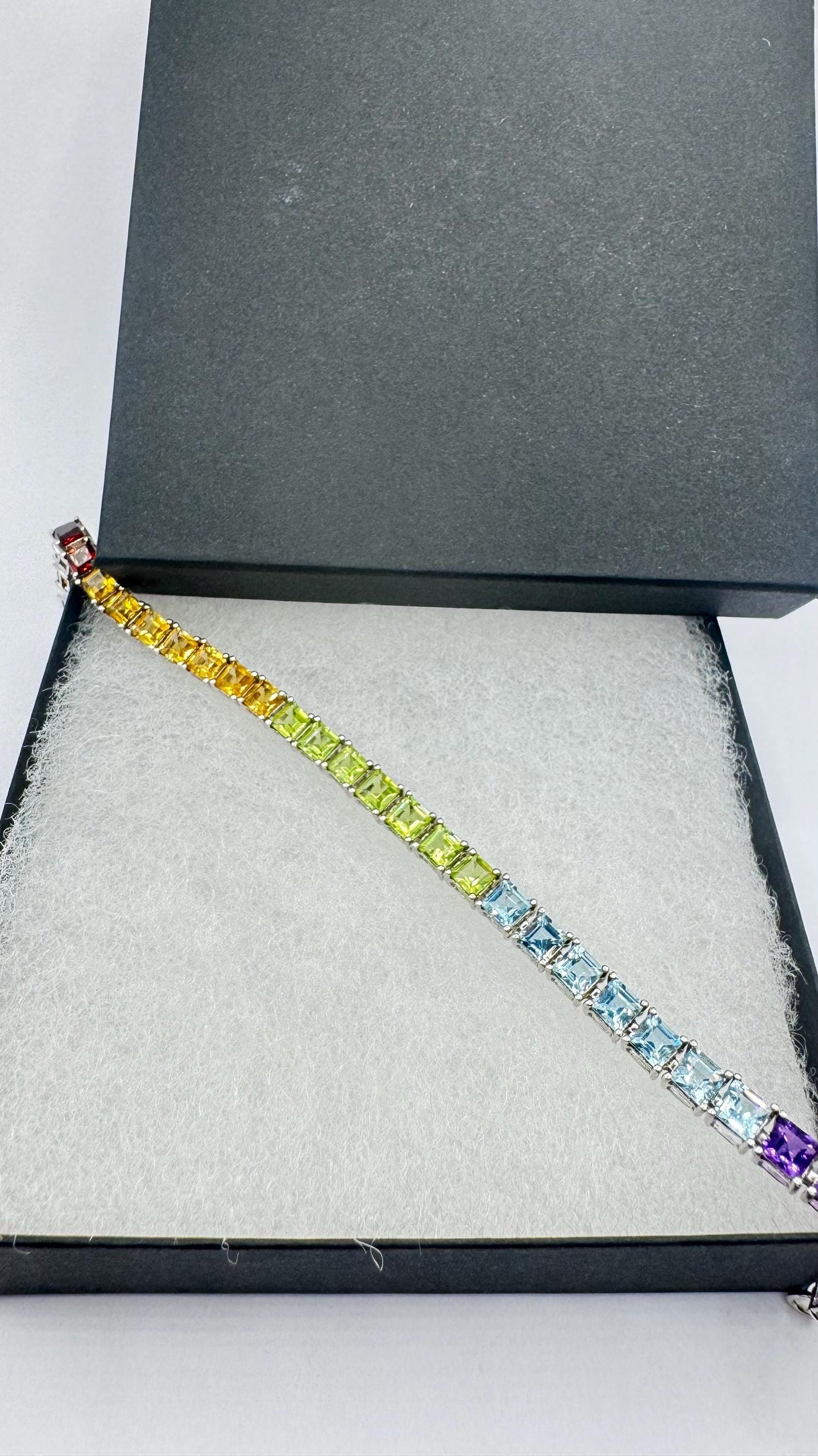 Vintage Garnet Amethyst Citrine Peridot in 925 Sterling Silver Tennis Bracelet