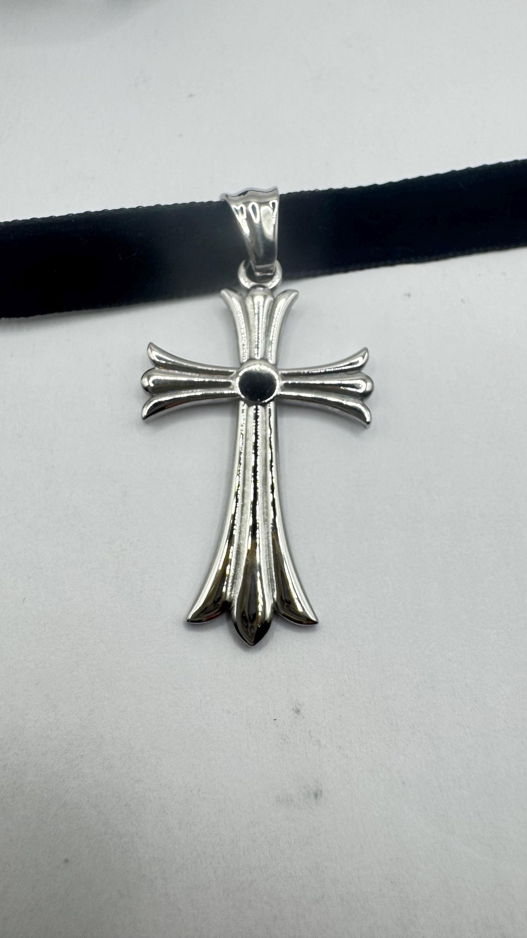 Vintage Celtic Silver Stainless Steel Cross Pendant Necklace Velvet Choker