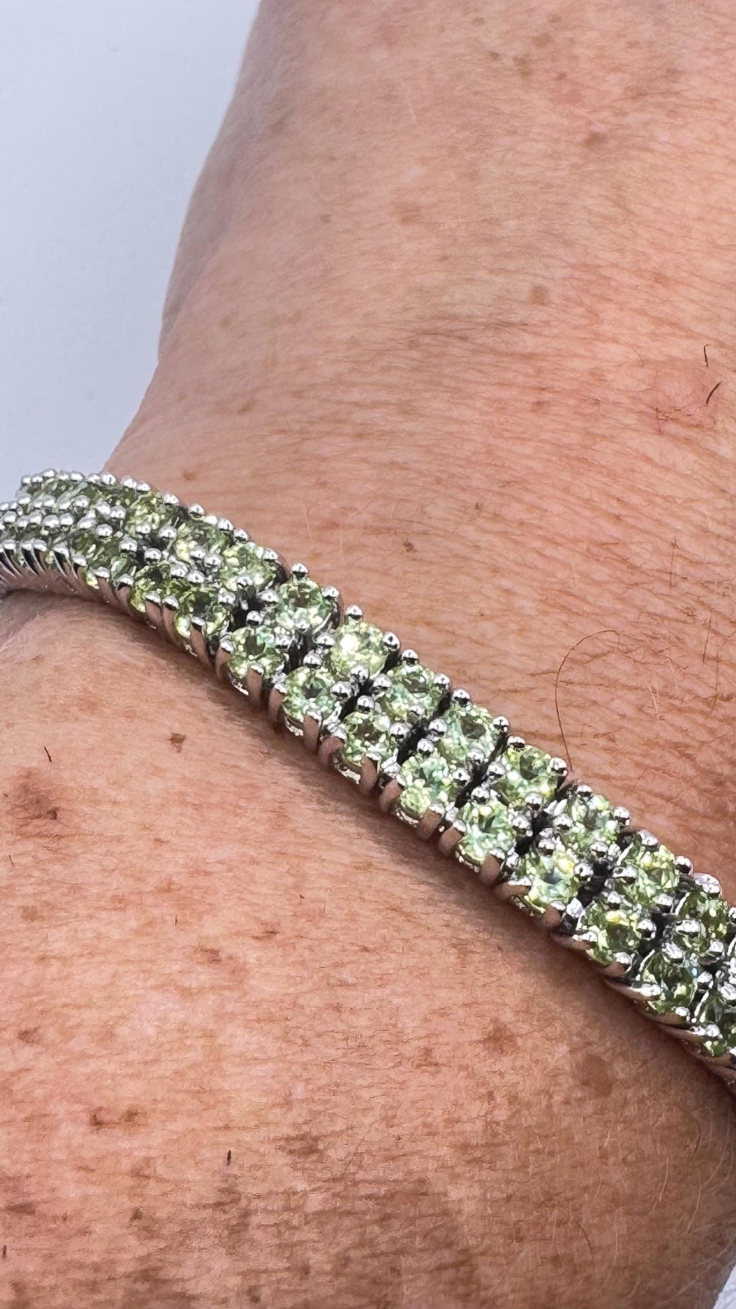 Vintage Handmade Genuine Peridot 925 Sterling Silver Tennis Bracelet
