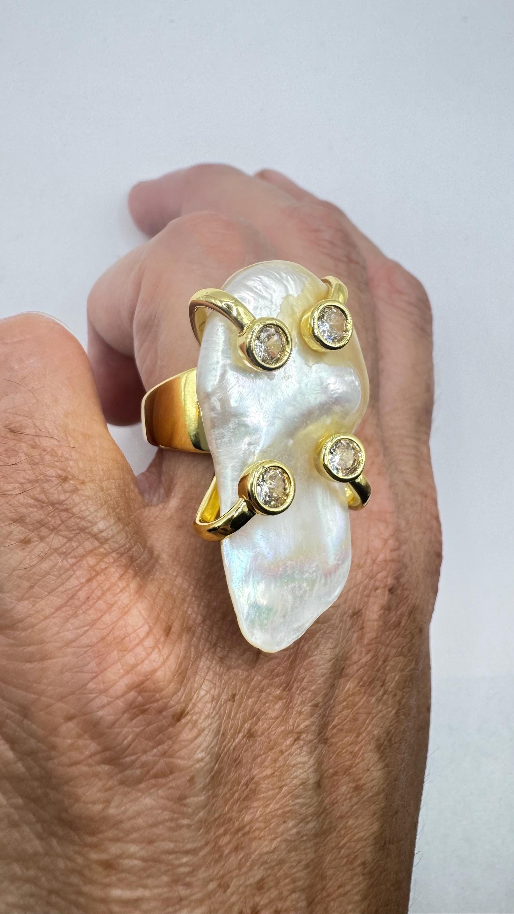 Vintage Biwa Pearl Ring Golden 925 Sterling Silver Cocktail Statement Adjustable