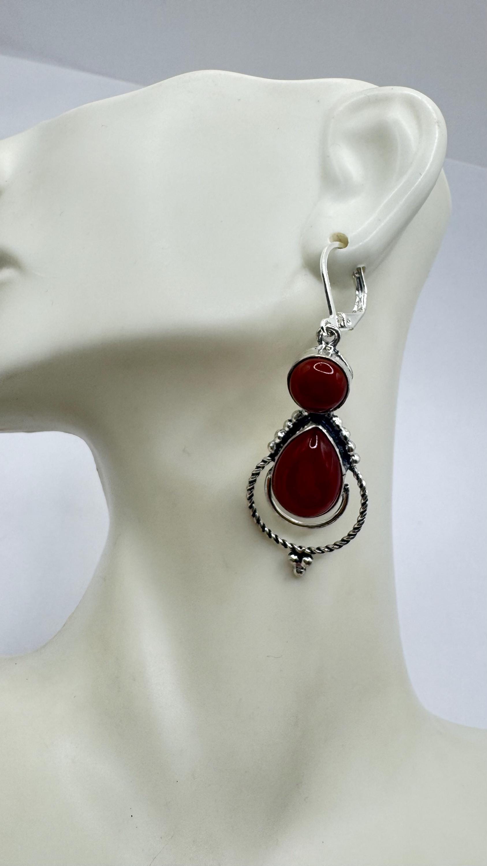 Vintage Genuine are Carnelian 925 Sterling lever backs Silver Filligree Dangle Chandelier Earrings
