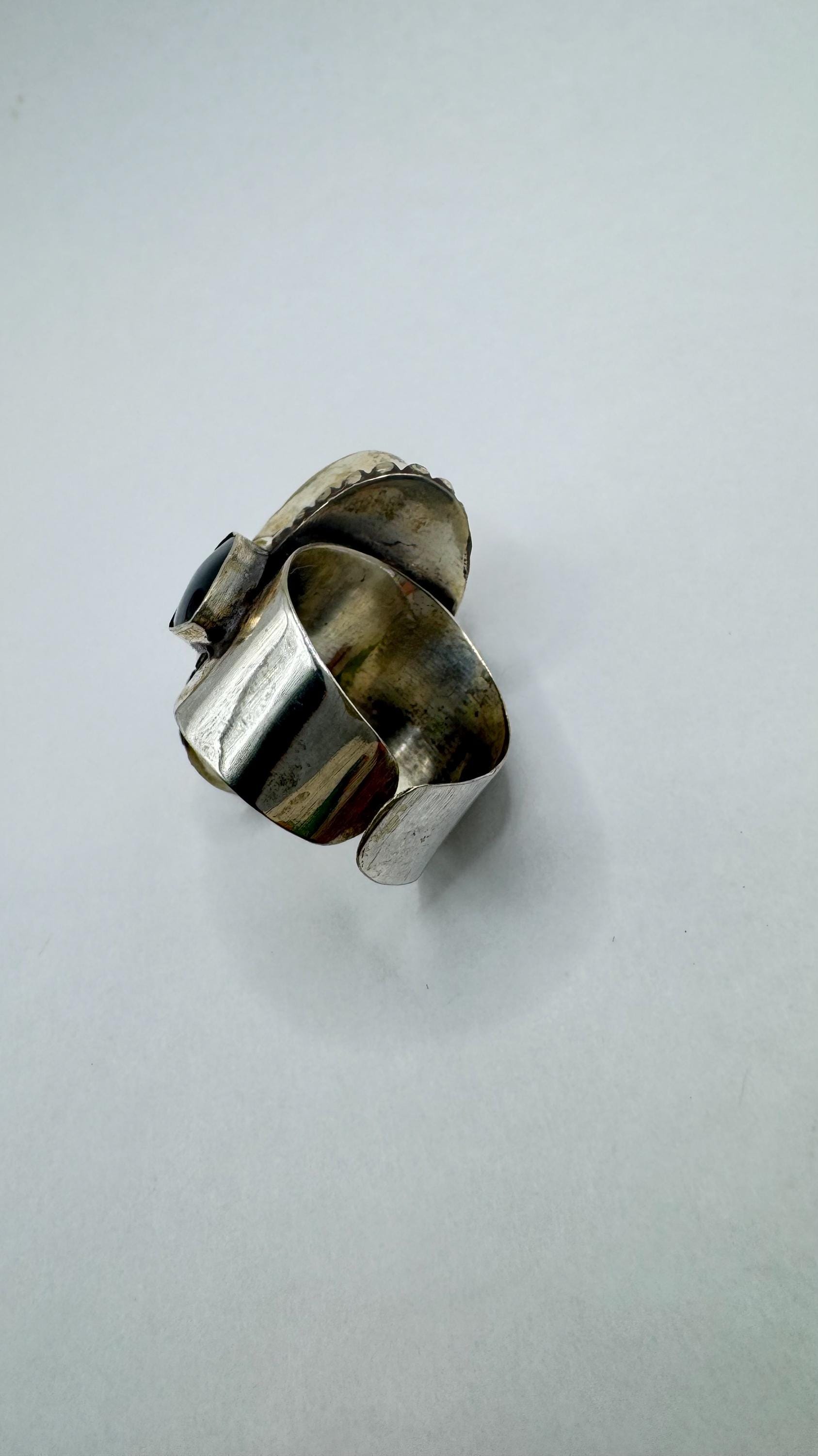 Vintage Red Carnelian Brass Poison Pillbox Ring