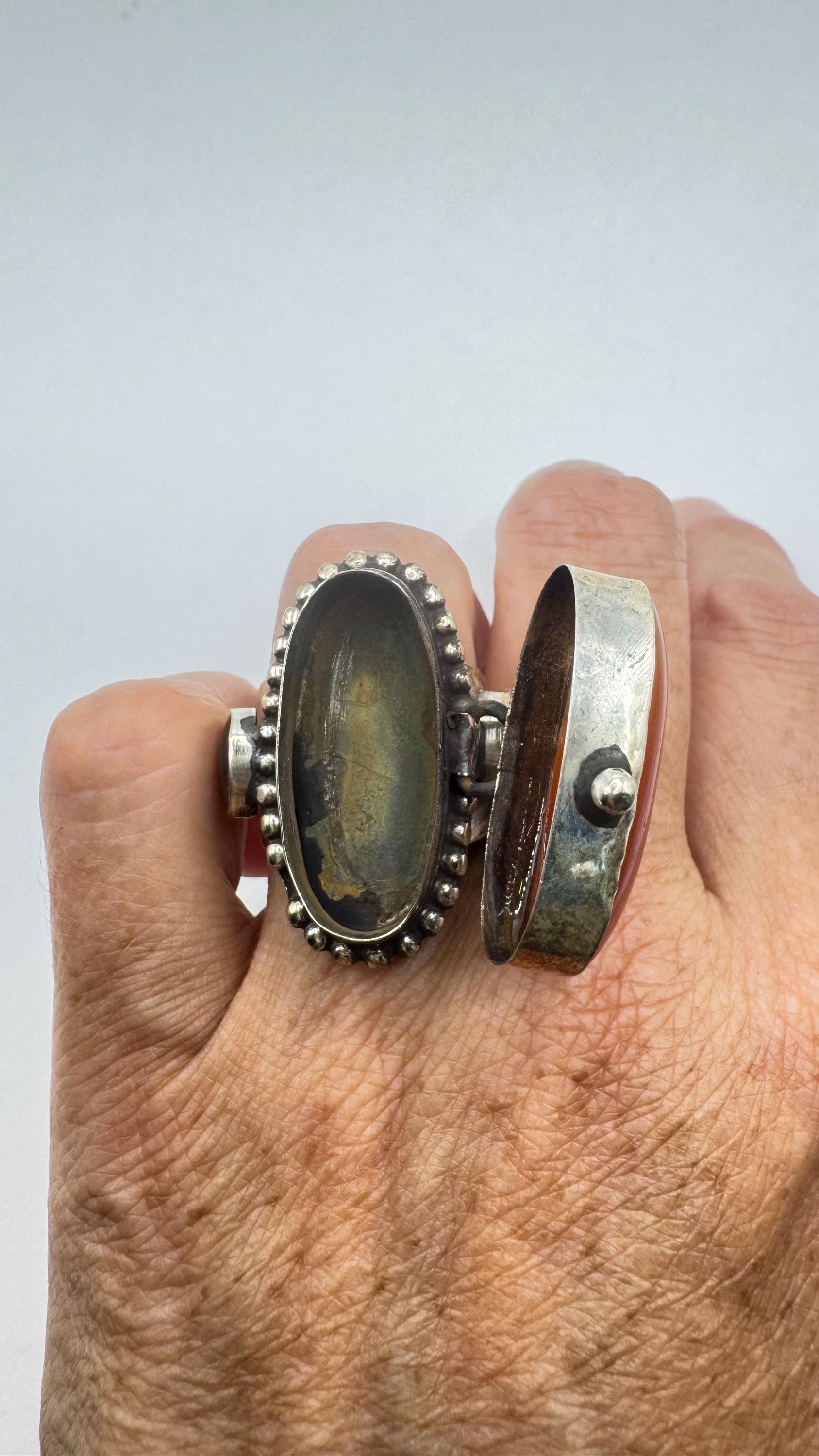 Vintage Red Carnelian Brass Poison Pillbox Ring