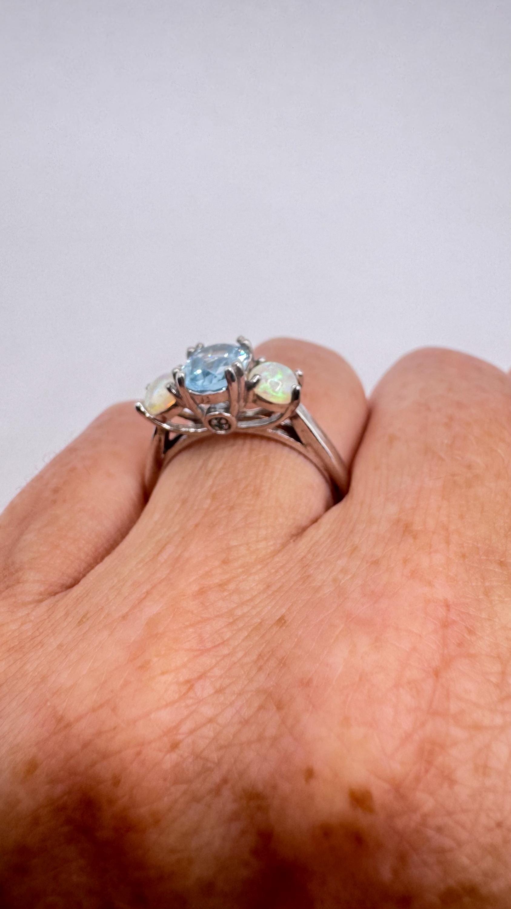 Vintage Fire Opal 925 Sterling Silver Diamond Chip Ring