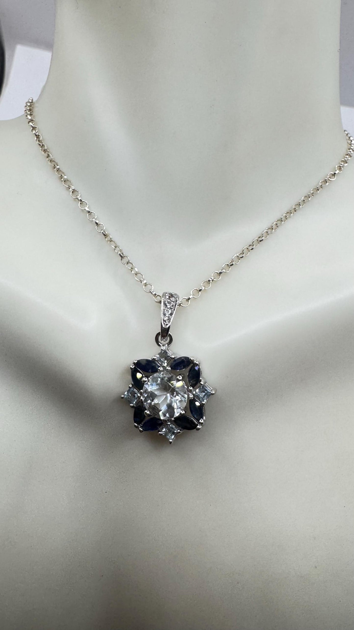 Vintage Aquamarine Blue Sapphire 925 Sterling Silver Pendant Necklace