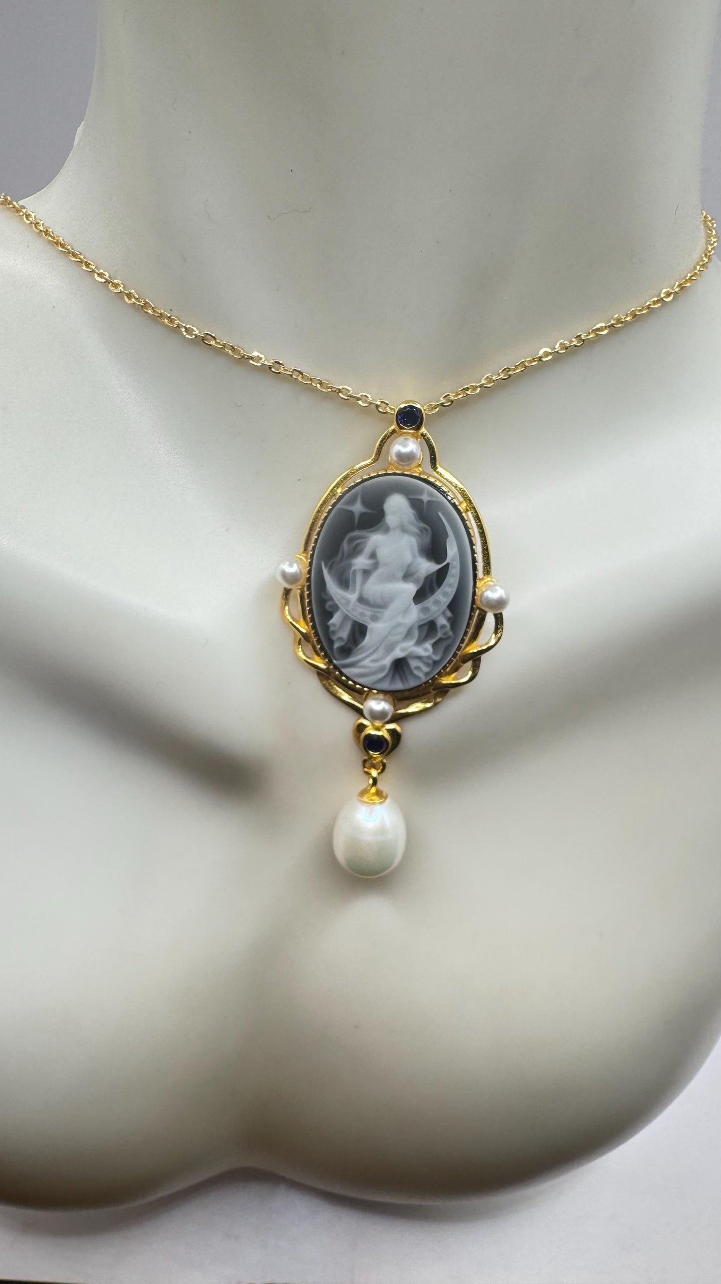 Vintage Genuine Pearl Black Onyx Cameo Gold Sterling Silver Necklace Choker