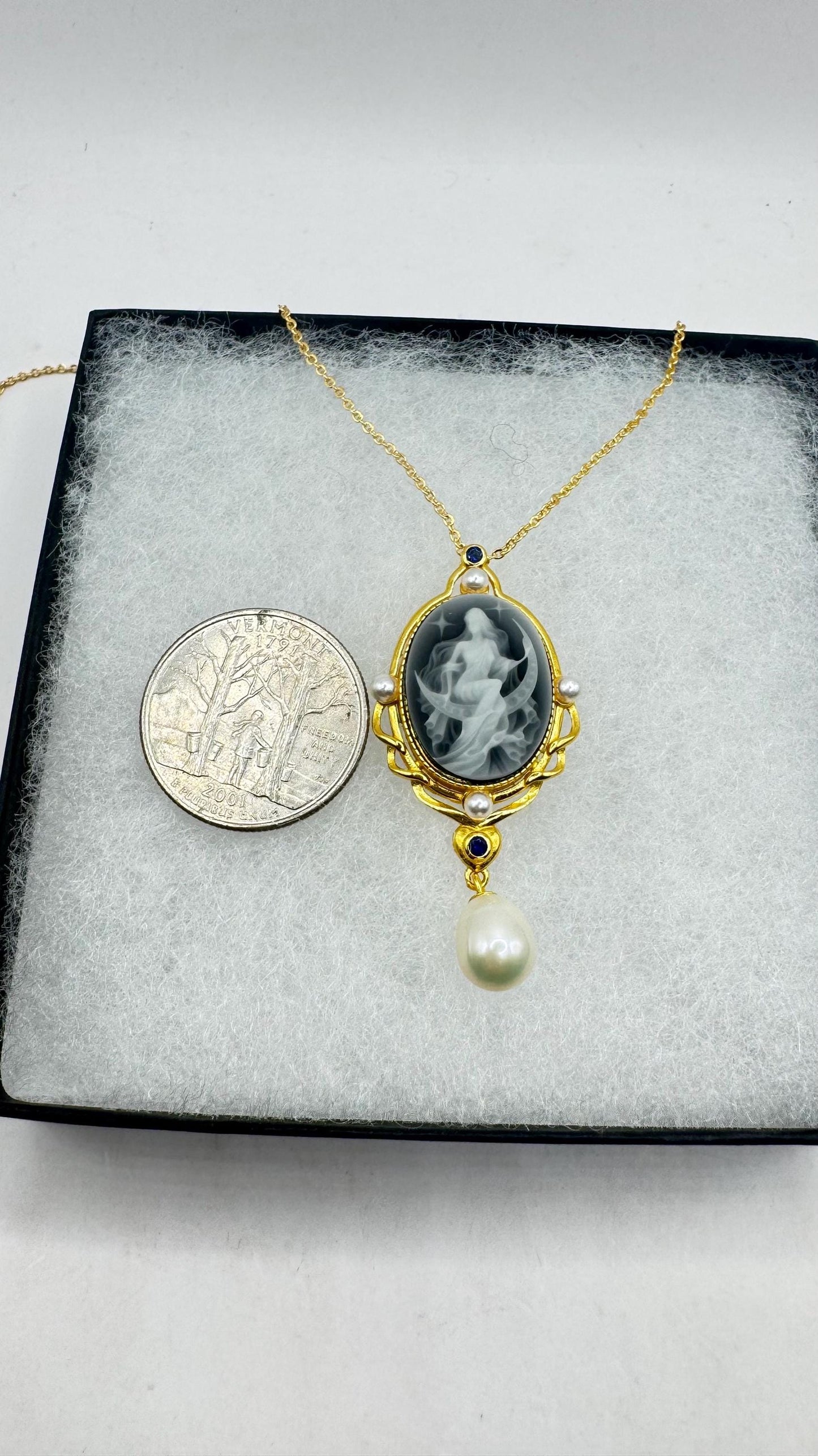 Vintage Genuine Pearl Black Onyx Cameo Gold Sterling Silver Necklace Choker
