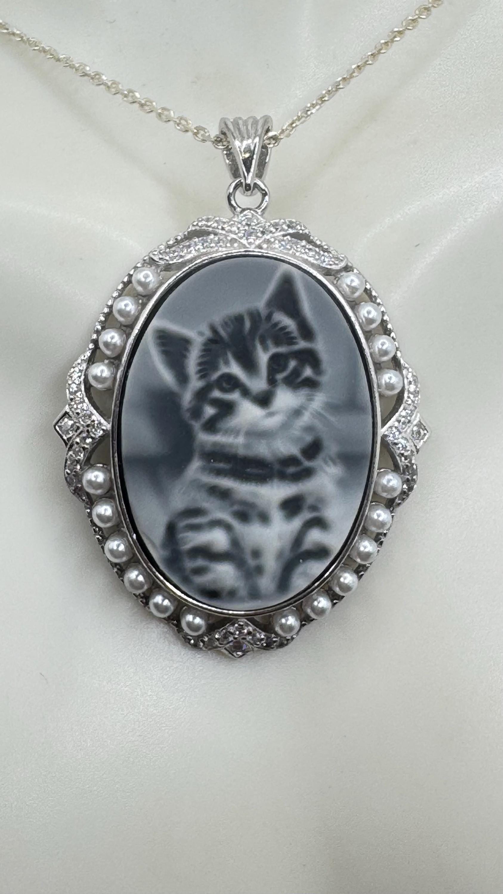 Vintage Genuine Pearl Black Onyx Cameo Sterling Silver Necklace Choker