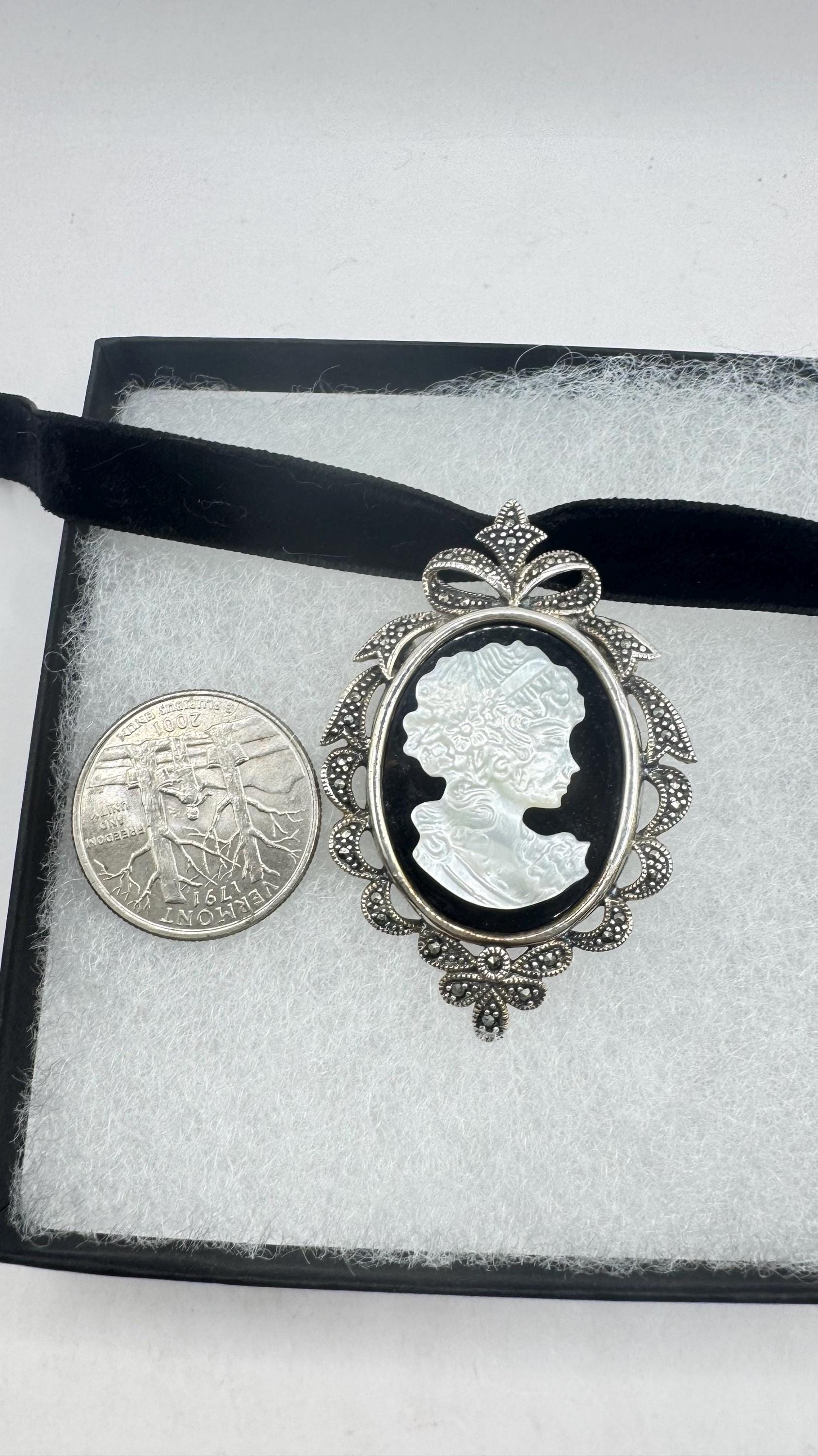 Vintage Abalone Black Onyx Cameo 925 Sterling silver Marcasite Necklace Pin Choker