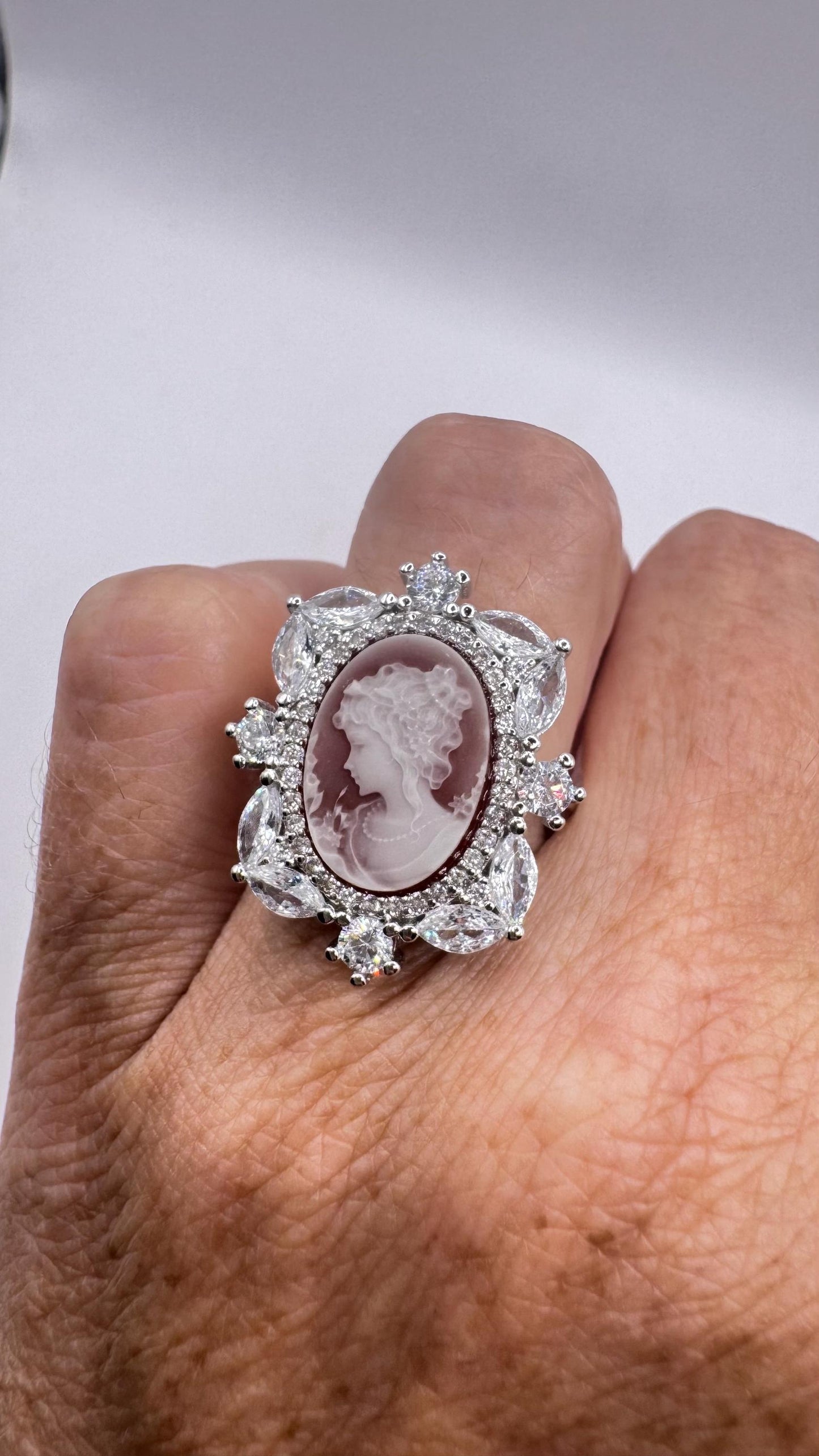 Vintage Cameo 925 Sterling Silver Cocktail Ring