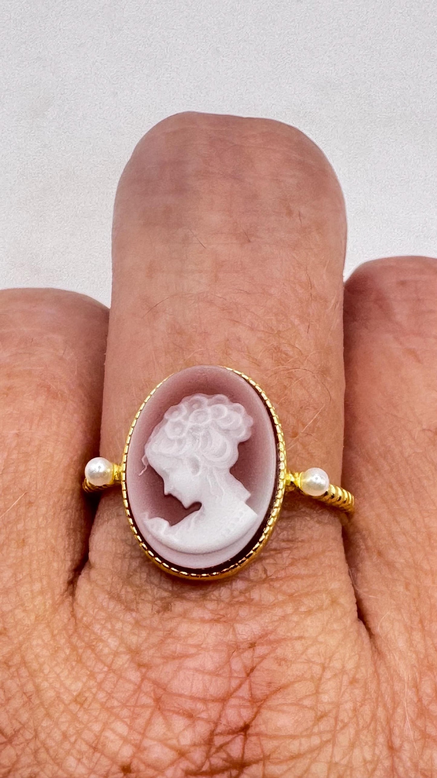Vintage Cameo 925 Sterling Silver Cocktail Ring