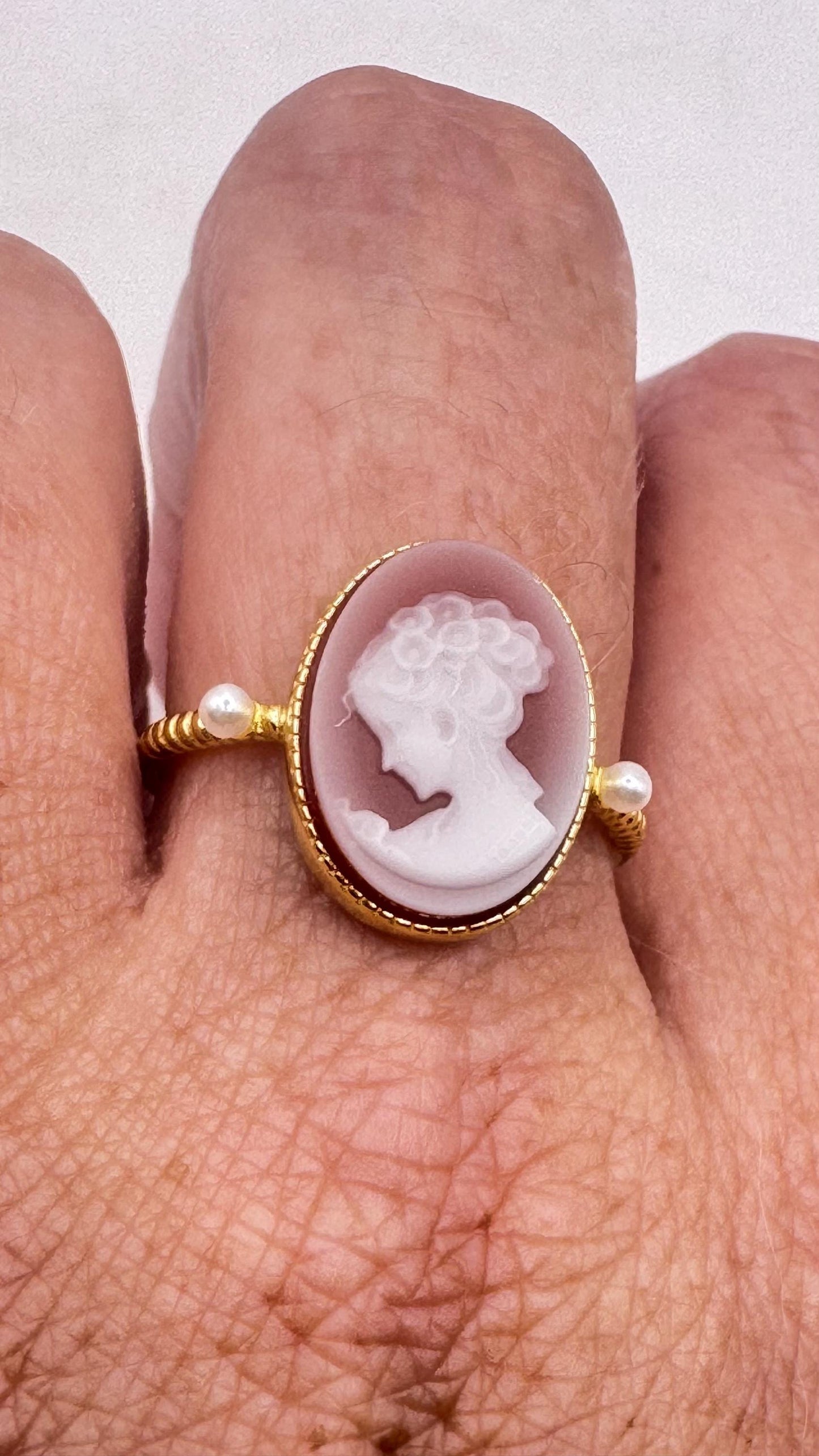 Vintage Cameo 925 Sterling Silver Cocktail Ring