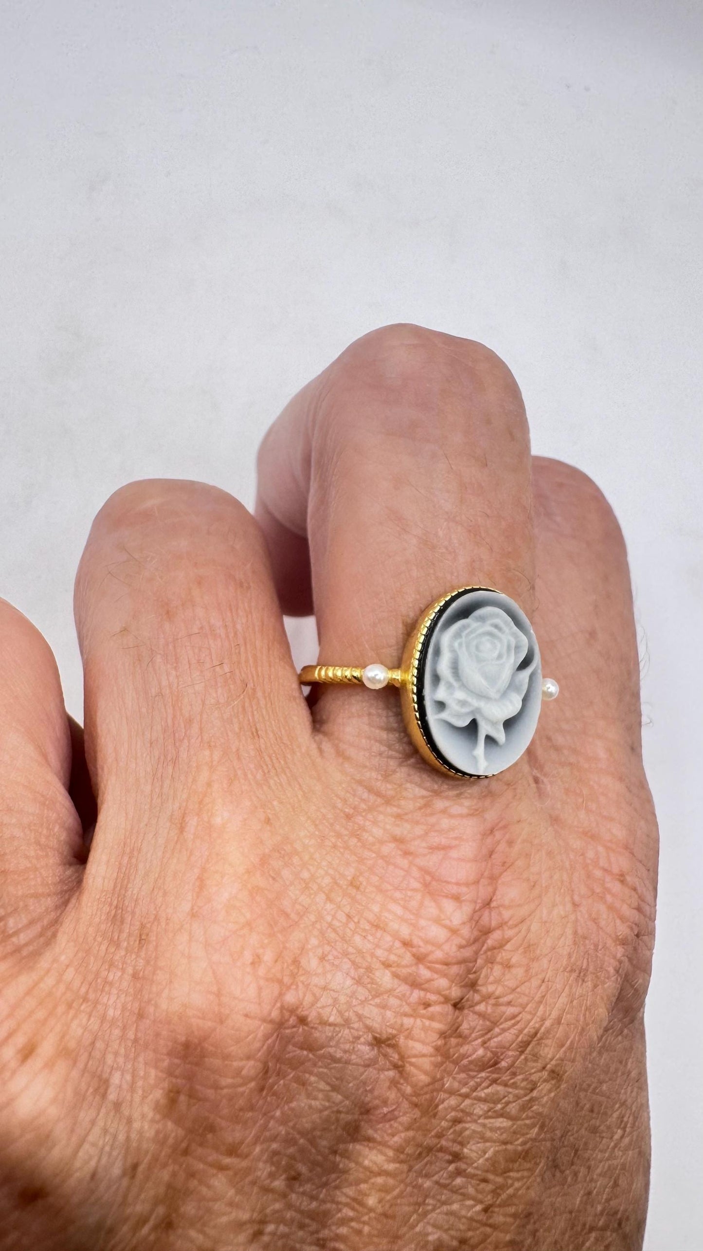 Vintage Black Onyx Rose Cameo Gold 925 Sterling Silver Cocktail Ring