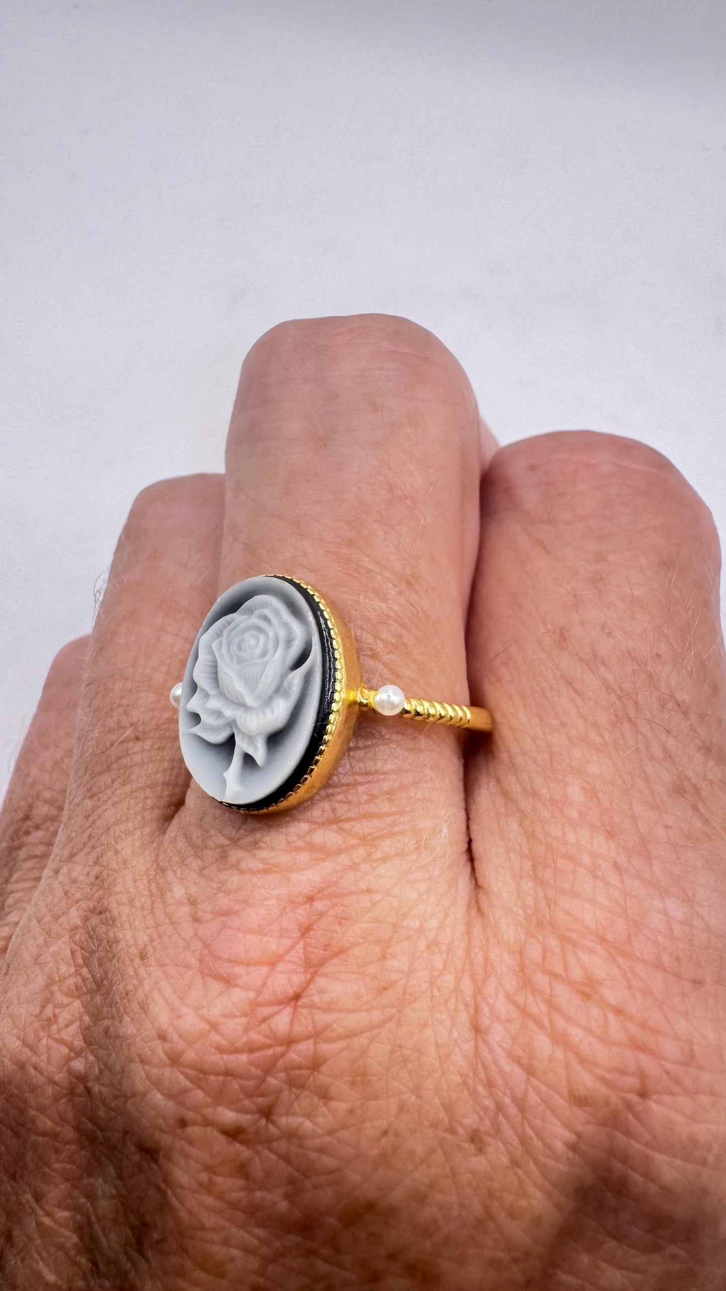 Vintage Black Onyx Rose Cameo Gold 925 Sterling Silver Cocktail Ring