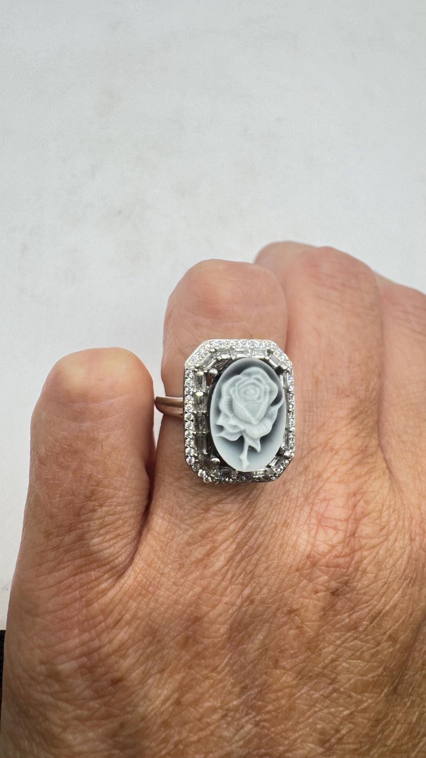 Vintage Black Onyx Rose Cameo Gold 925 Sterling Silver Cocktail Ring