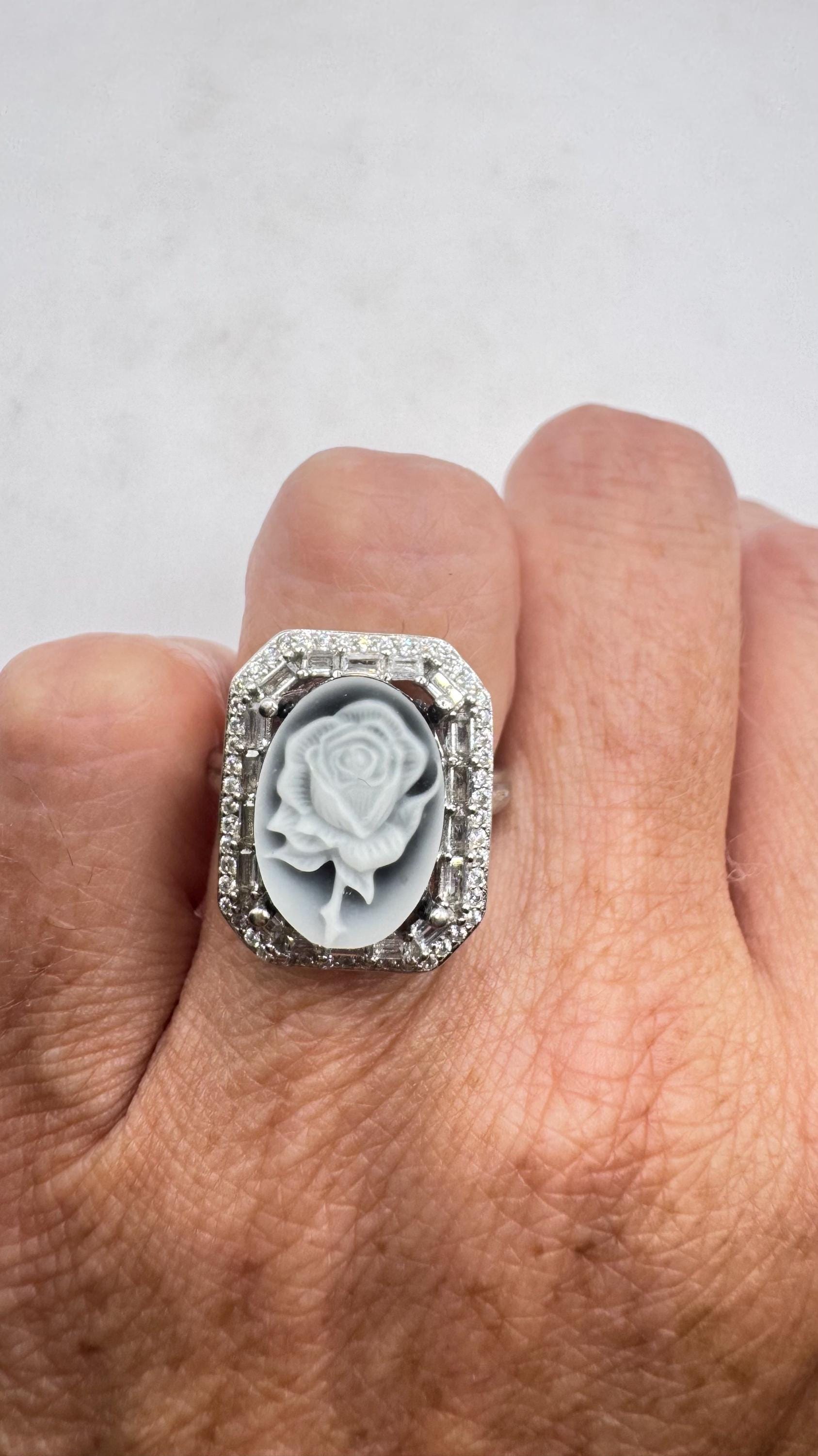 Vintage Black Onyx Rose Cameo Gold 925 Sterling Silver Cocktail Ring