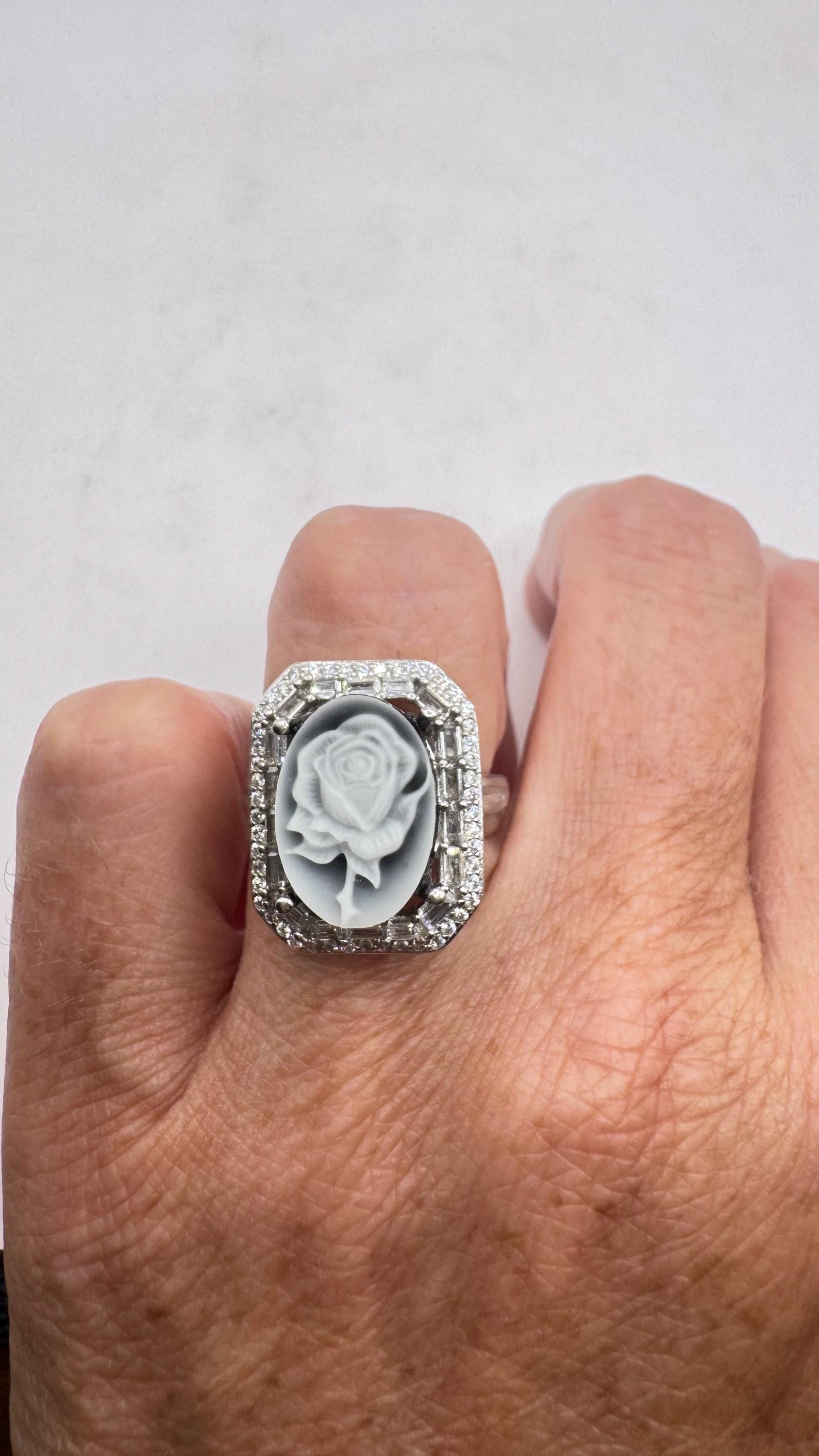 Vintage Black Onyx Rose Cameo Gold 925 Sterling Silver Cocktail Ring