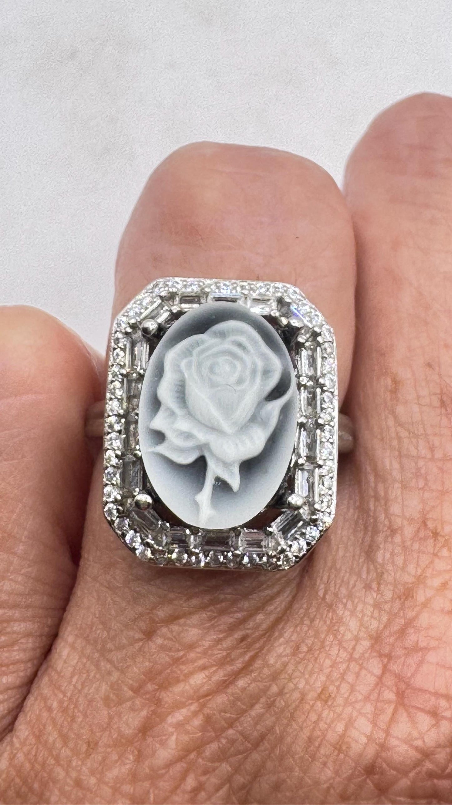 Vintage Black Onyx Rose Cameo Gold 925 Sterling Silver Cocktail Ring