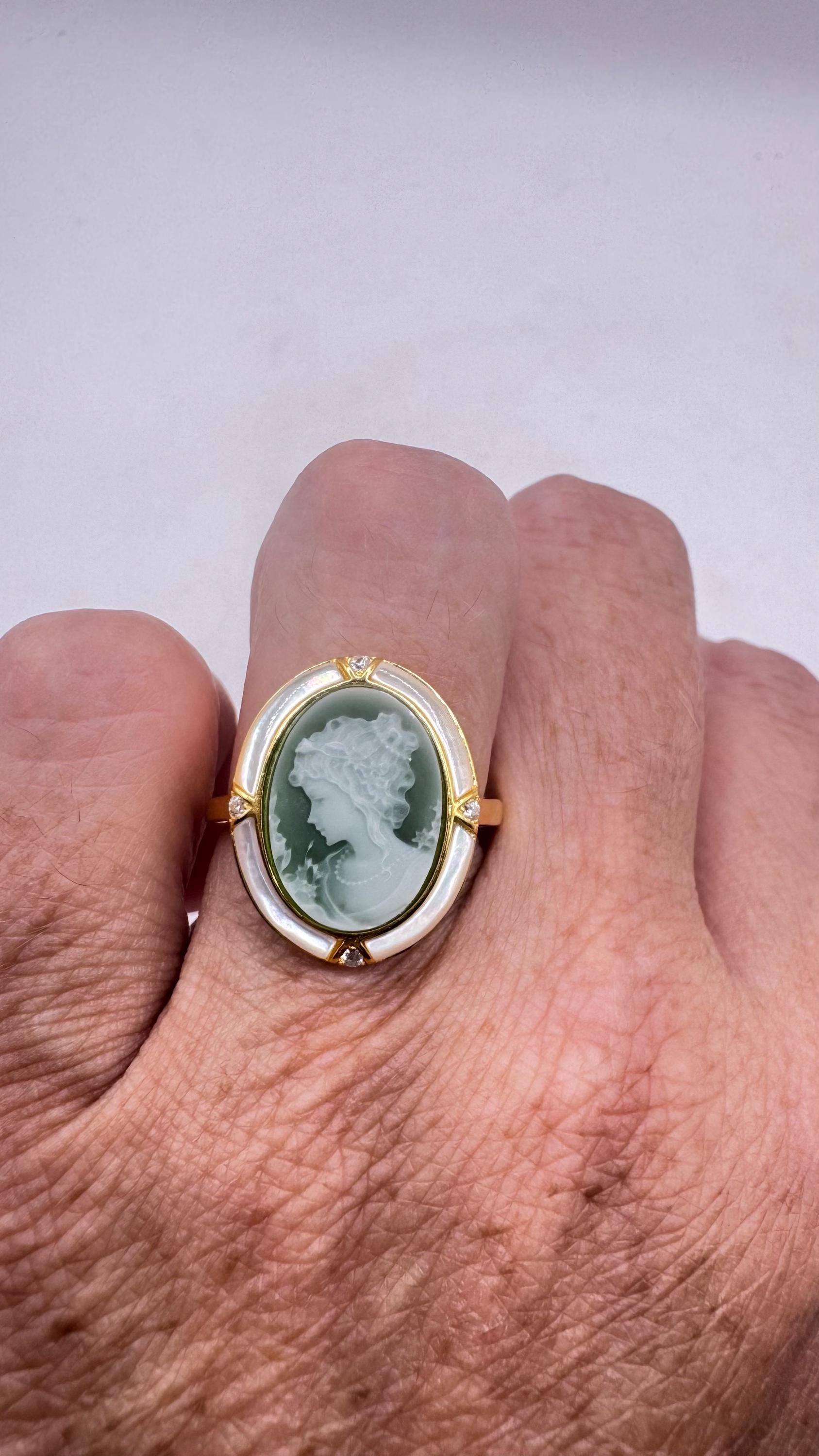 Vintage Green Onyx Cameo Gold 925 Sterling Silver Cocktail Ring