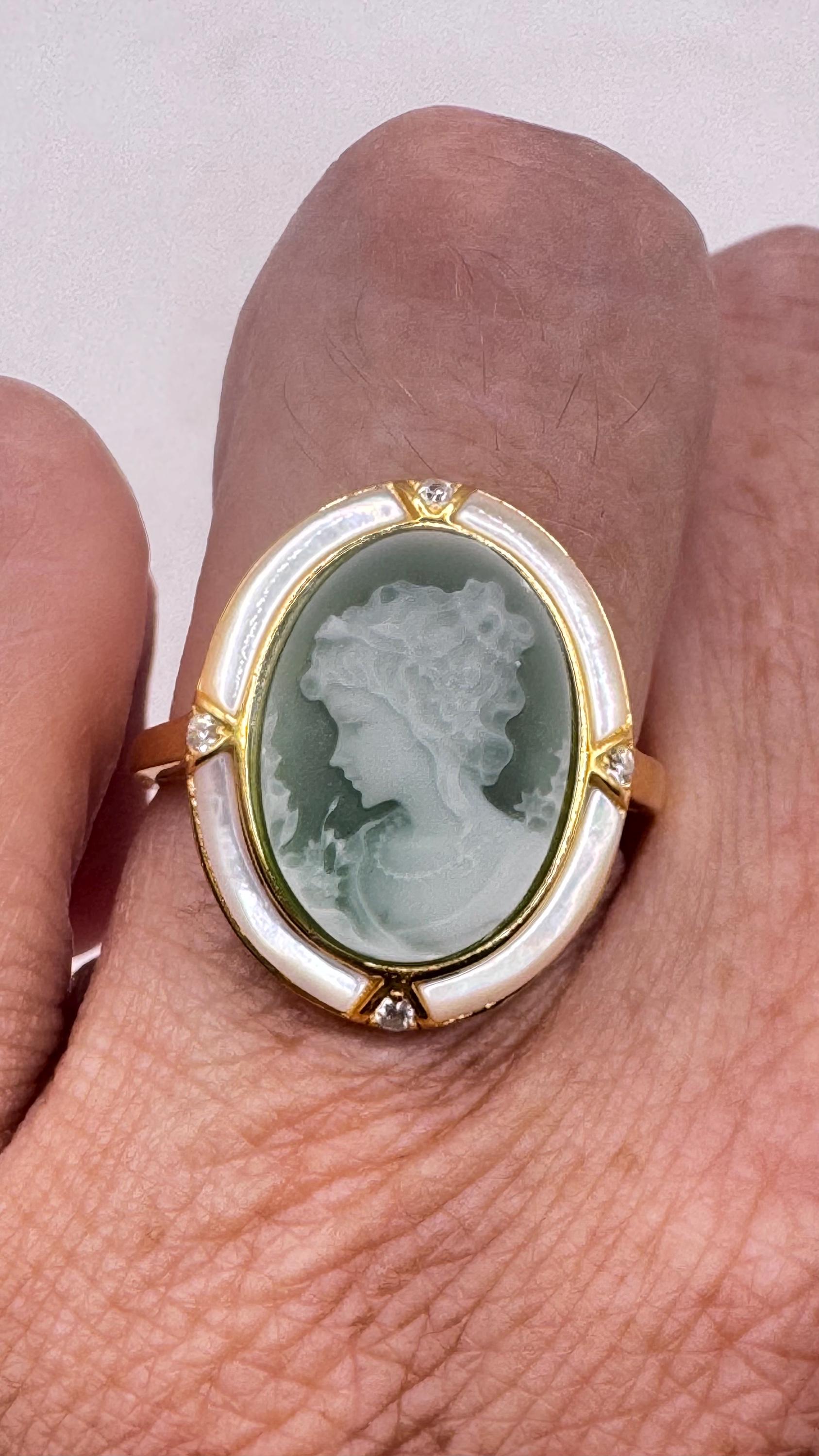 Vintage Green Onyx Cameo Gold 925 Sterling Silver Cocktail Ring