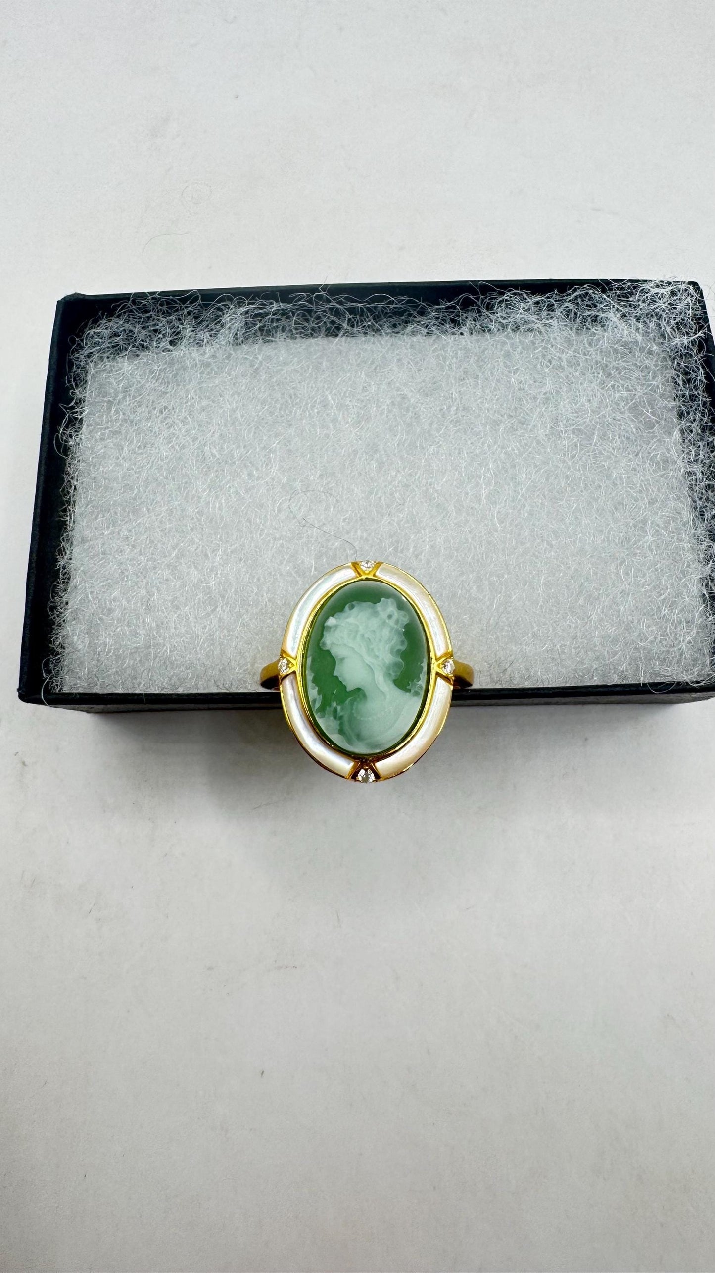 Vintage Green Onyx Cameo Gold 925 Sterling Silver Cocktail Ring