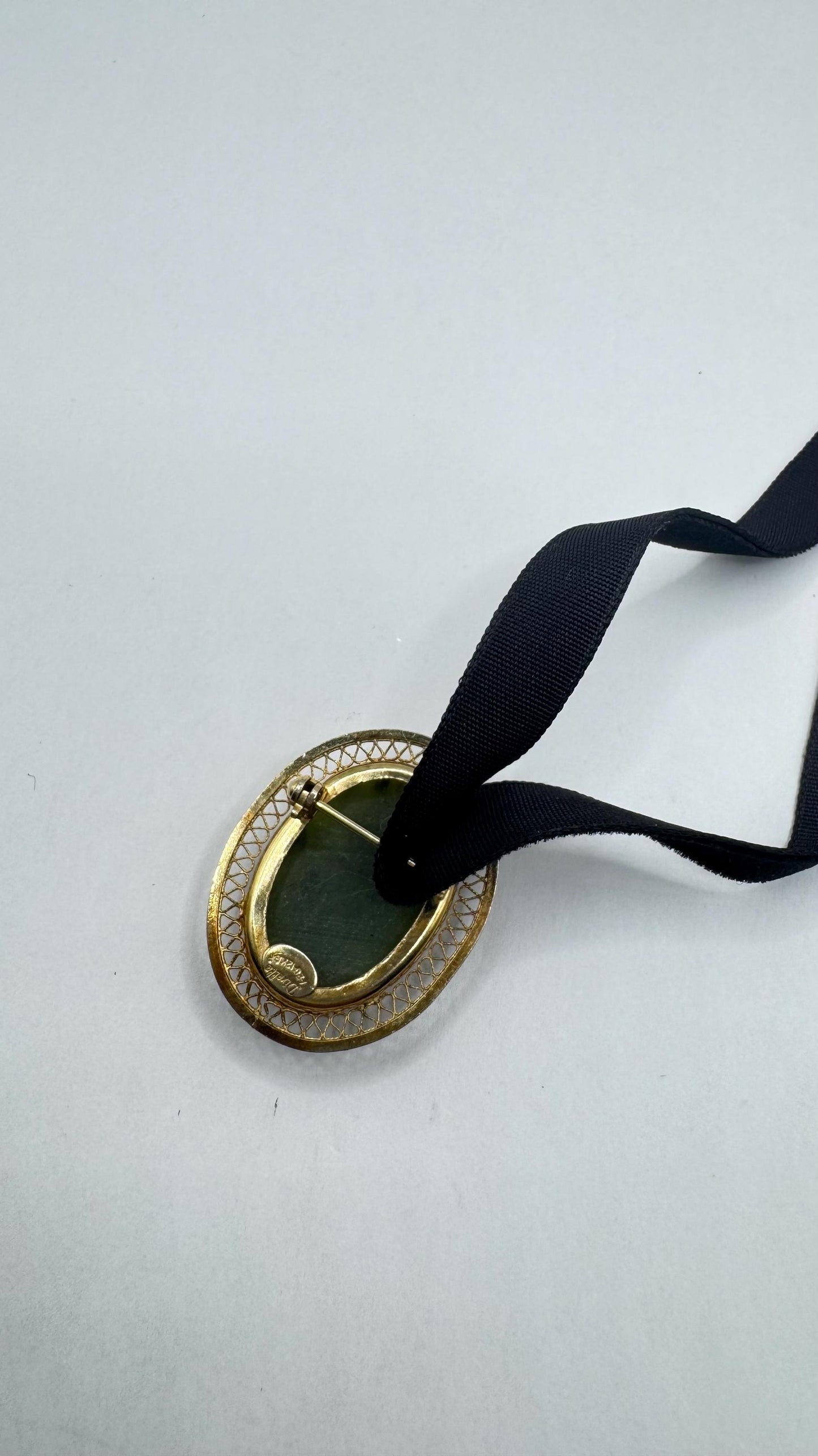 Vintage Green Jade Yellow Gold Filled Brooch Pin