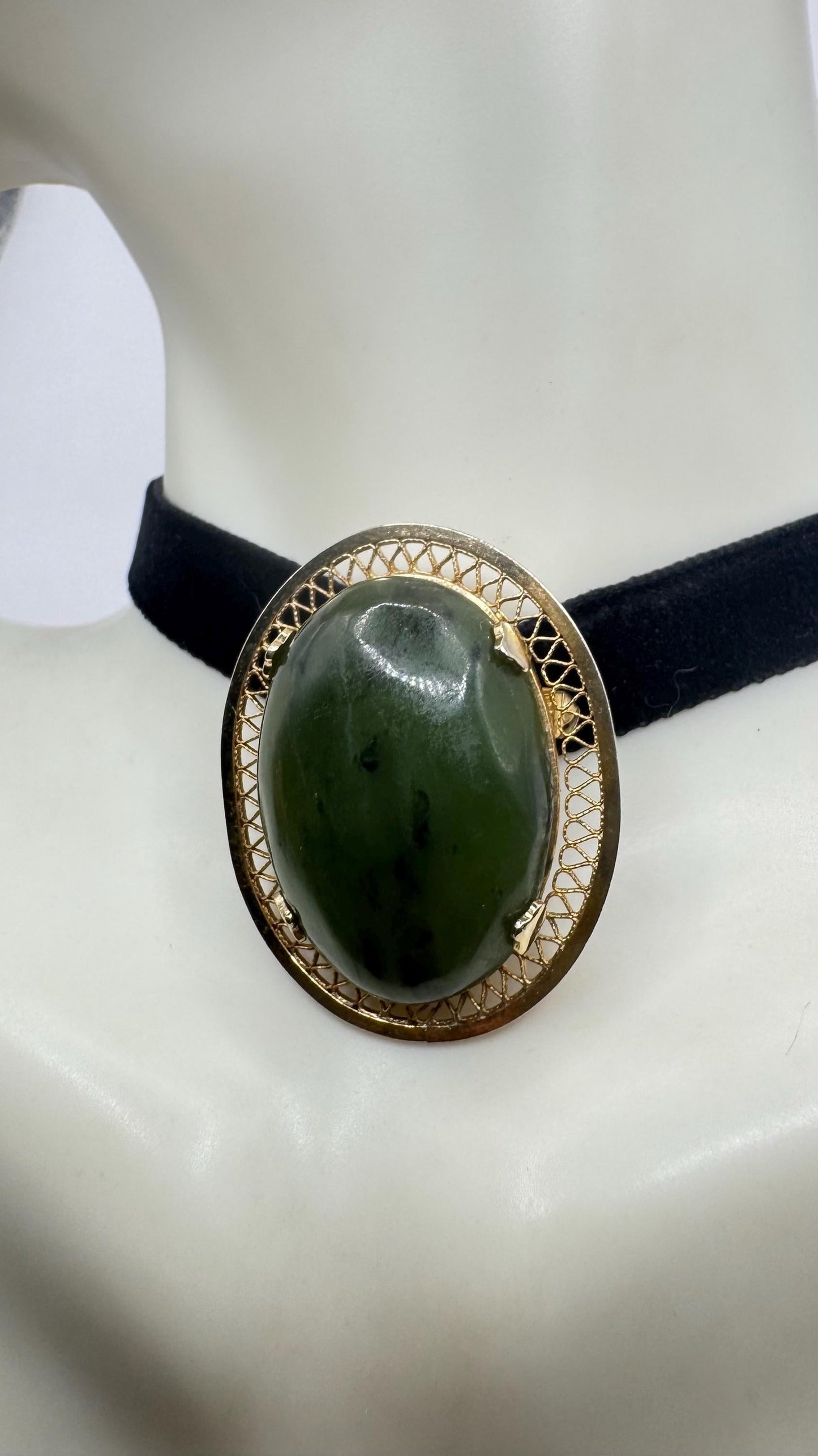 Vintage Green Jade Yellow Gold Filled Brooch Pin