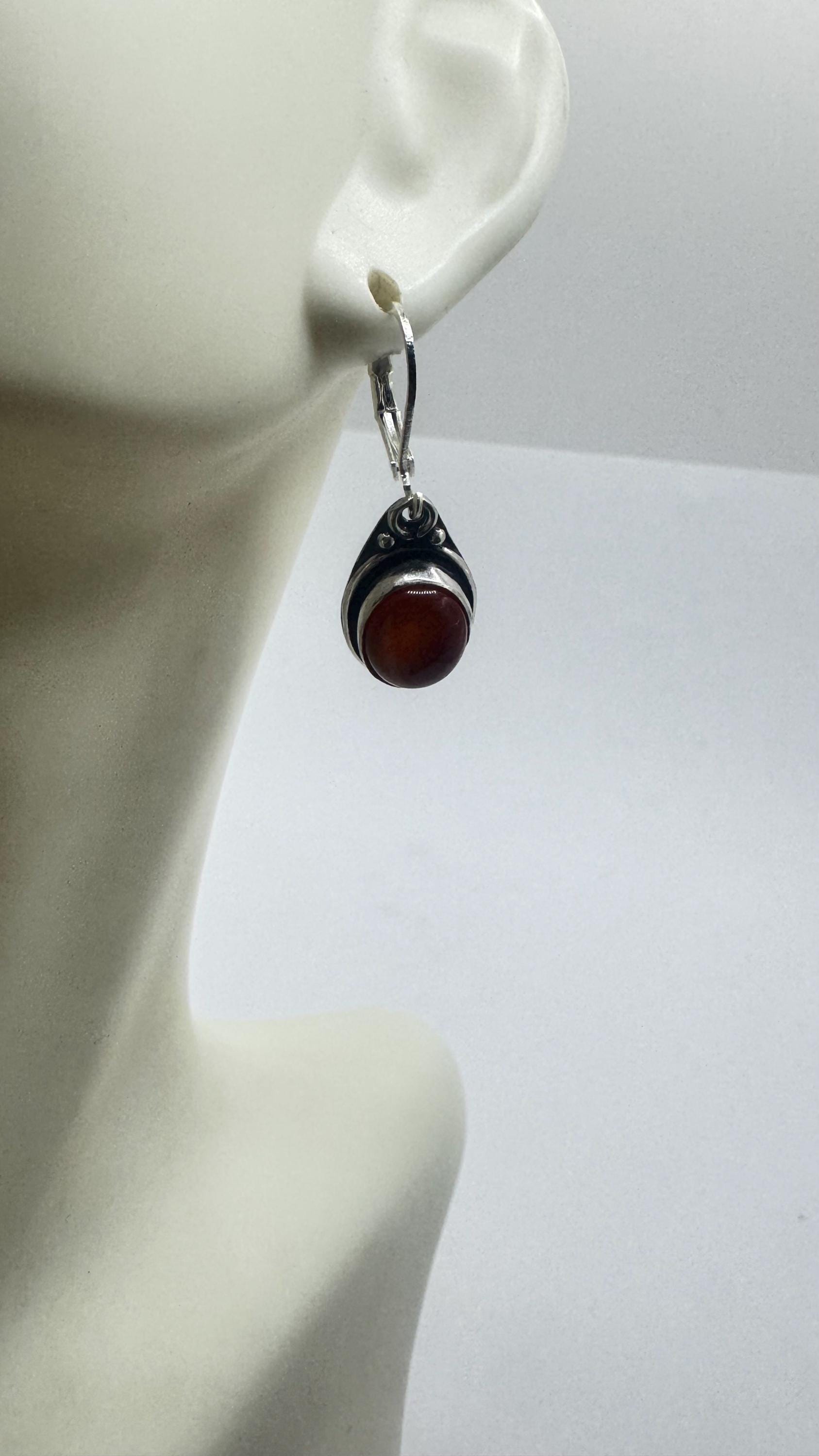 Vintage Genuine are Carnelian 925 Sterling lever backs Silver Filligree Dangle Chandelier Earrings