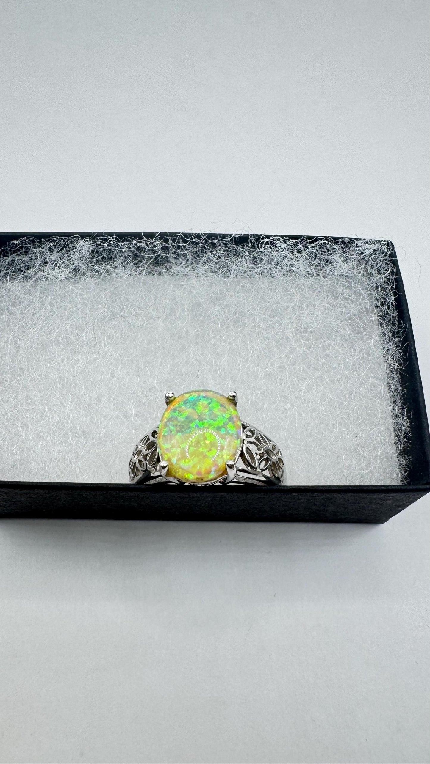 Vintage Fire Opal 925 Sterling Silver Diamond Chip Ring