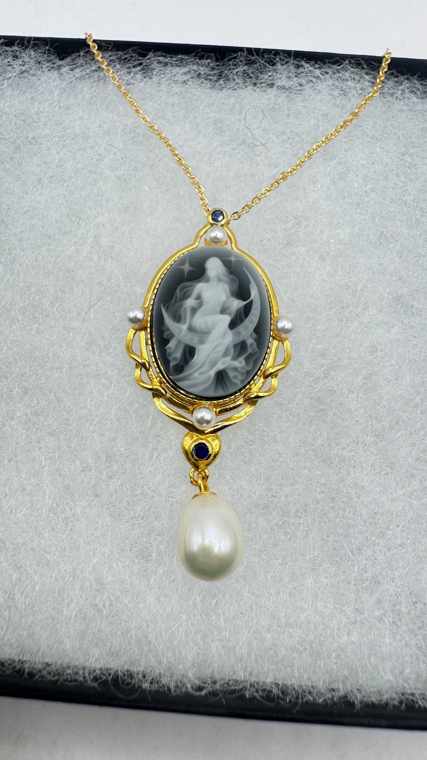Vintage Genuine Pearl Black Onyx Cameo Gold Sterling Silver Necklace Choker