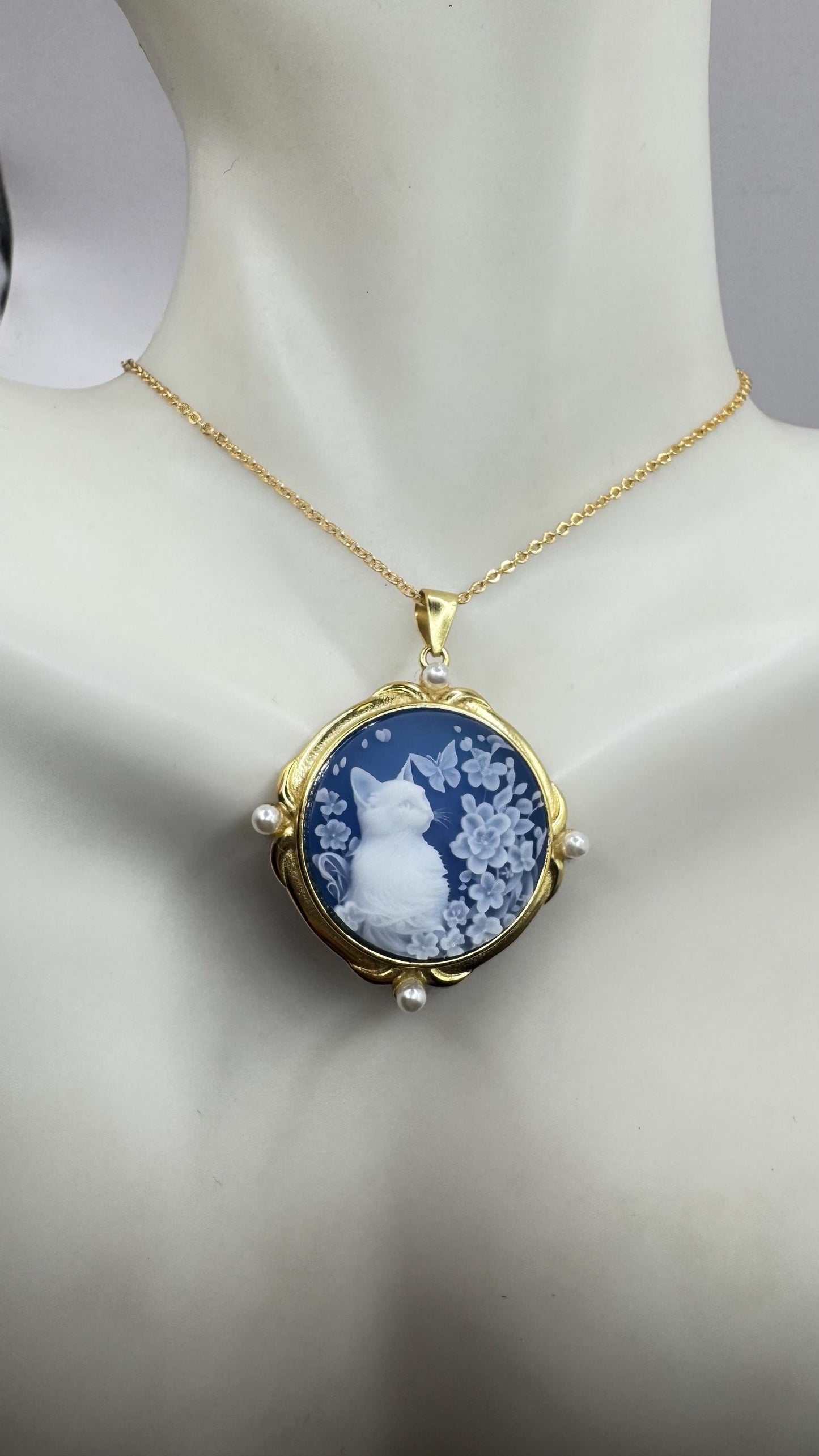 Vintage Genuine Blue Onyx Cameo Cat 925 Sterling Silver Necklace Choker