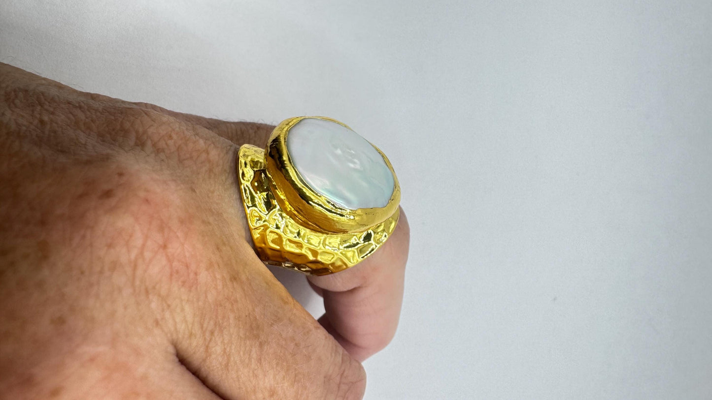 Vintage Biwa Pearl Ring Golden Adjustable