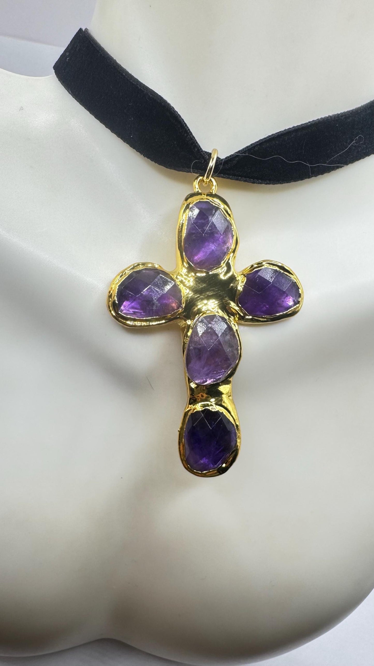 Bohemian Cut Deep Purple Genuine Amethyst Cross Choker Necklace