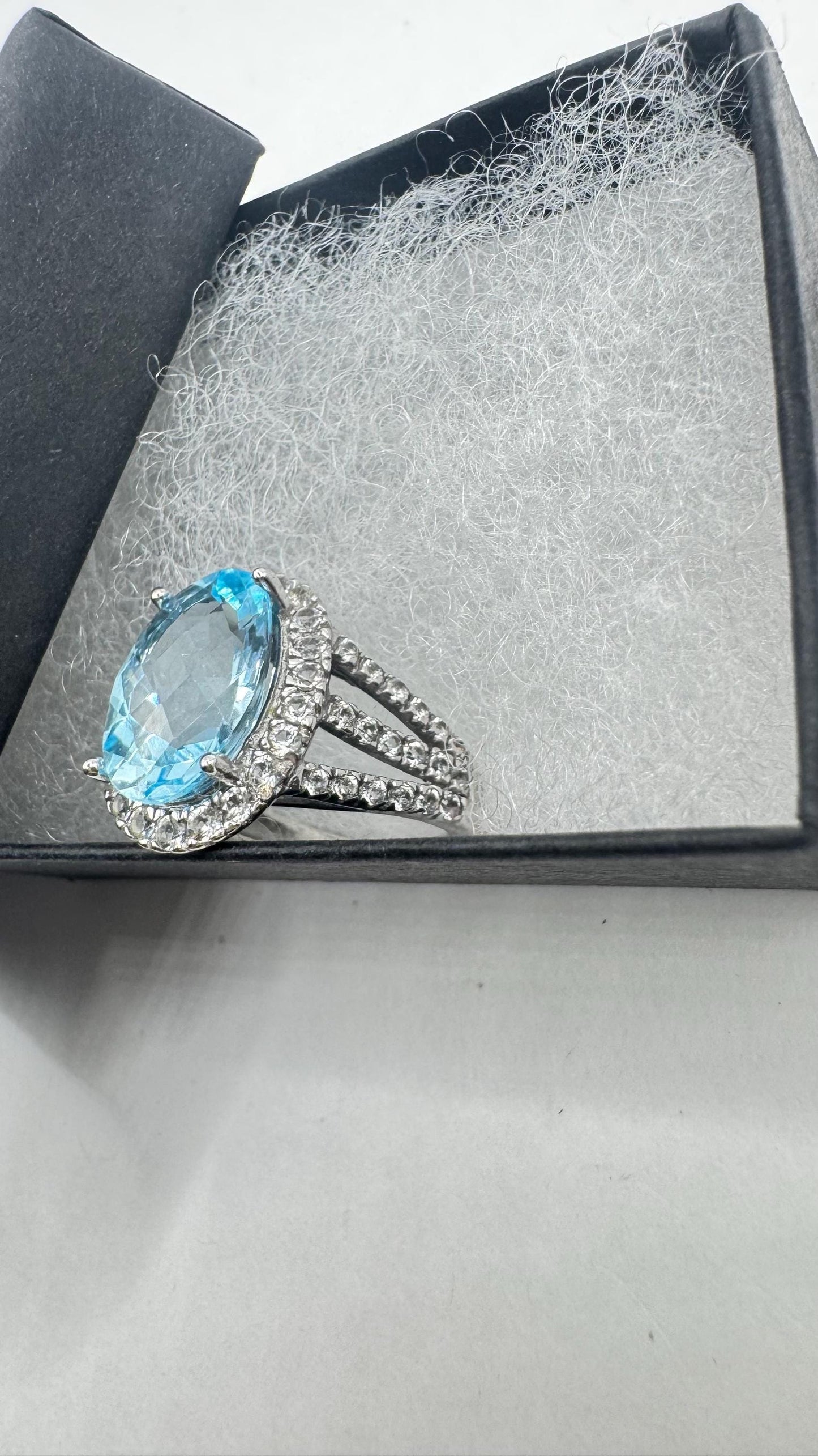 Vintage Blue Topaz 925 Sterling Silver Ring