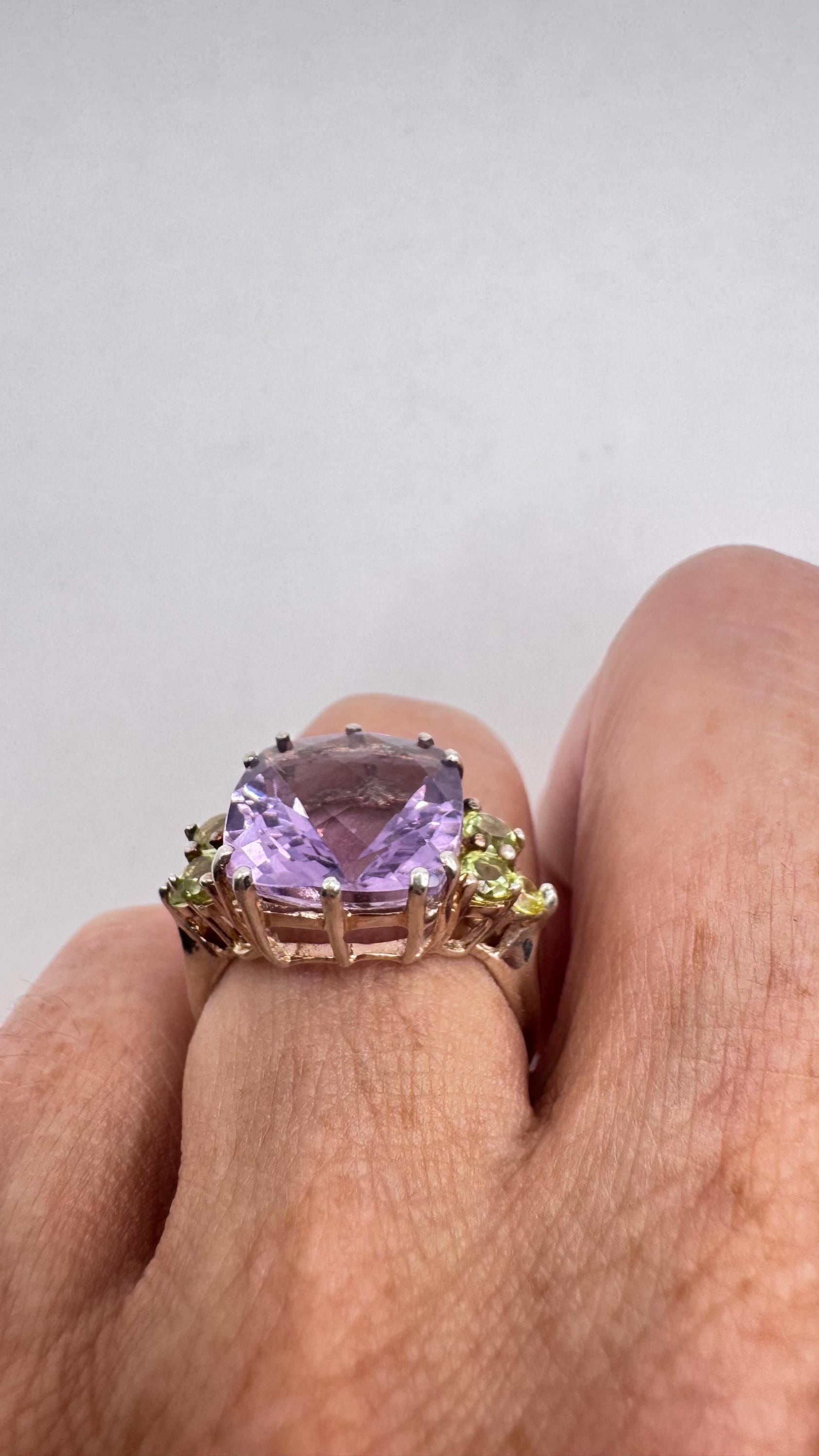 Vintage Purple Amethyst Green Peridot Cocktail Ring 925 Sterling Silver