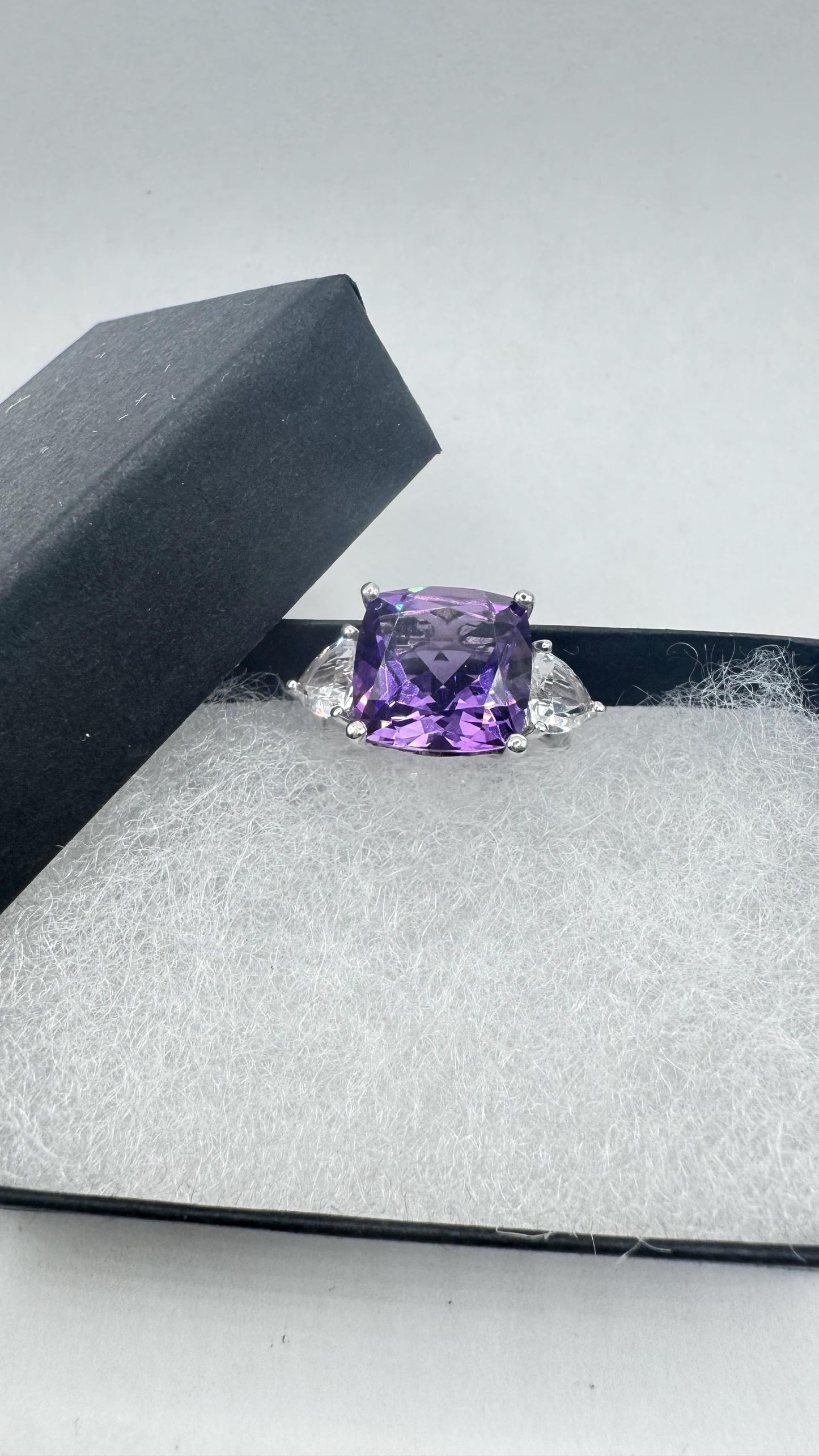 Vintage Purple Amethyst 925 Sterling Silver Ring