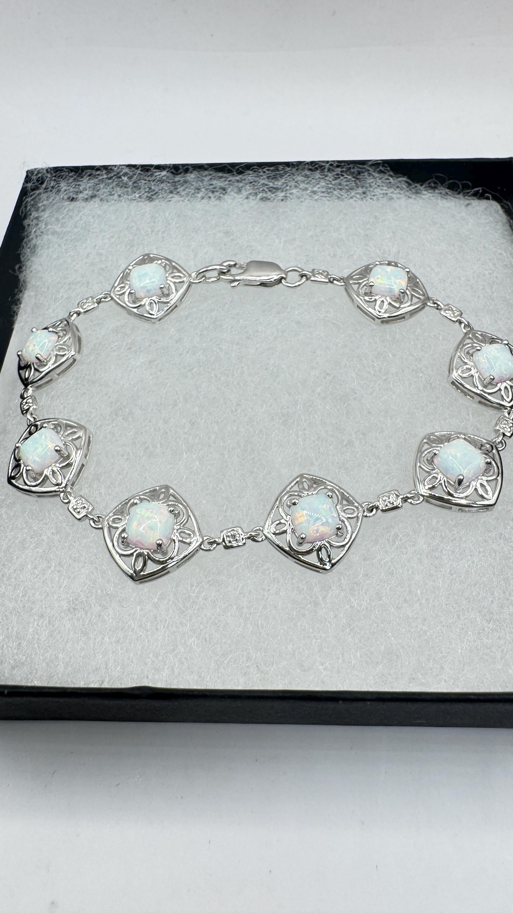 Vintage White Fire Opal Diamond Chip Bracelet 925 Sterling Silver